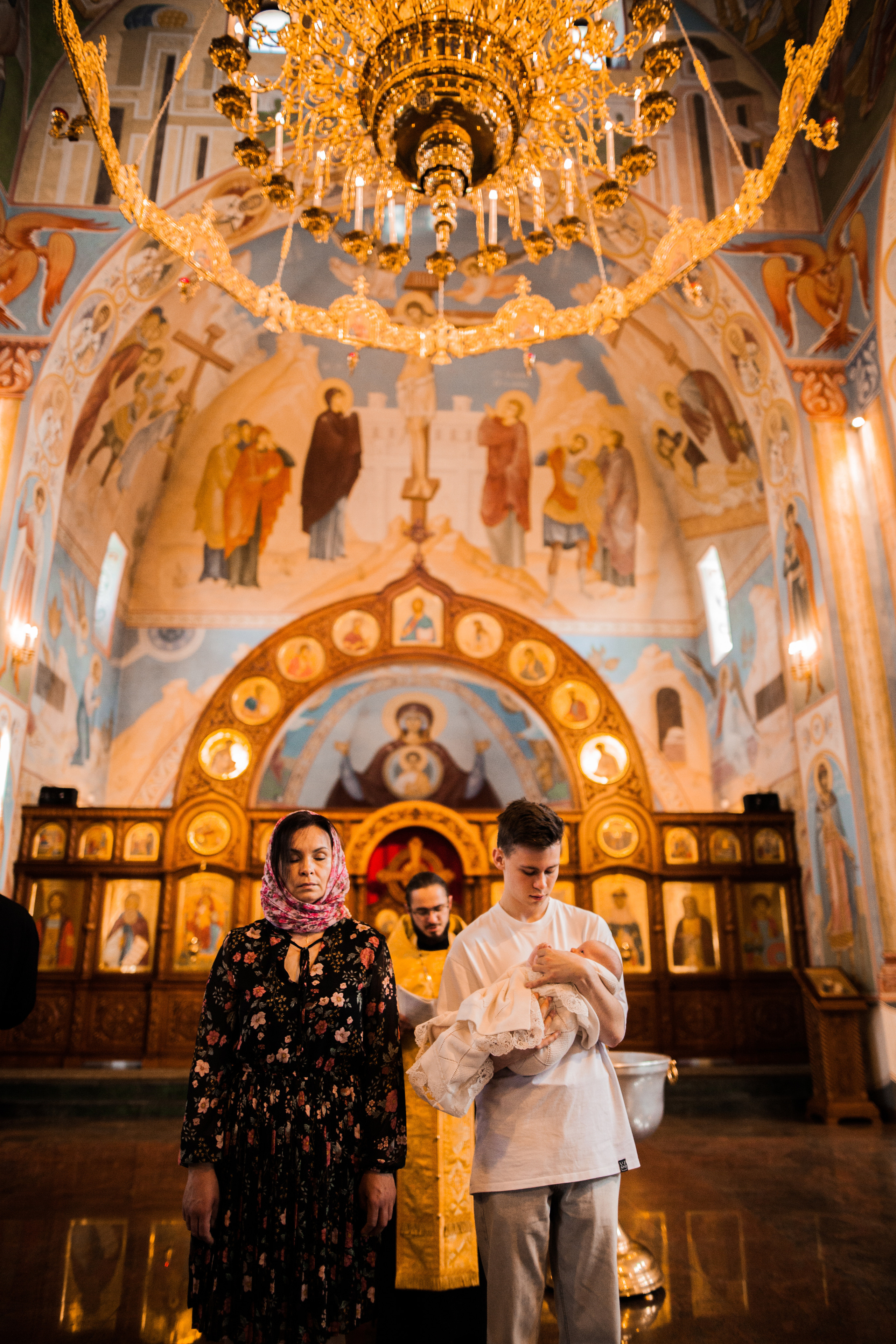 Крещение в Храме св. равноап. кн. Ольги г. Нижний Новгород. Фотограф на крещение и венчание в Нижнем Новгороде.Свадебный Фотограф
