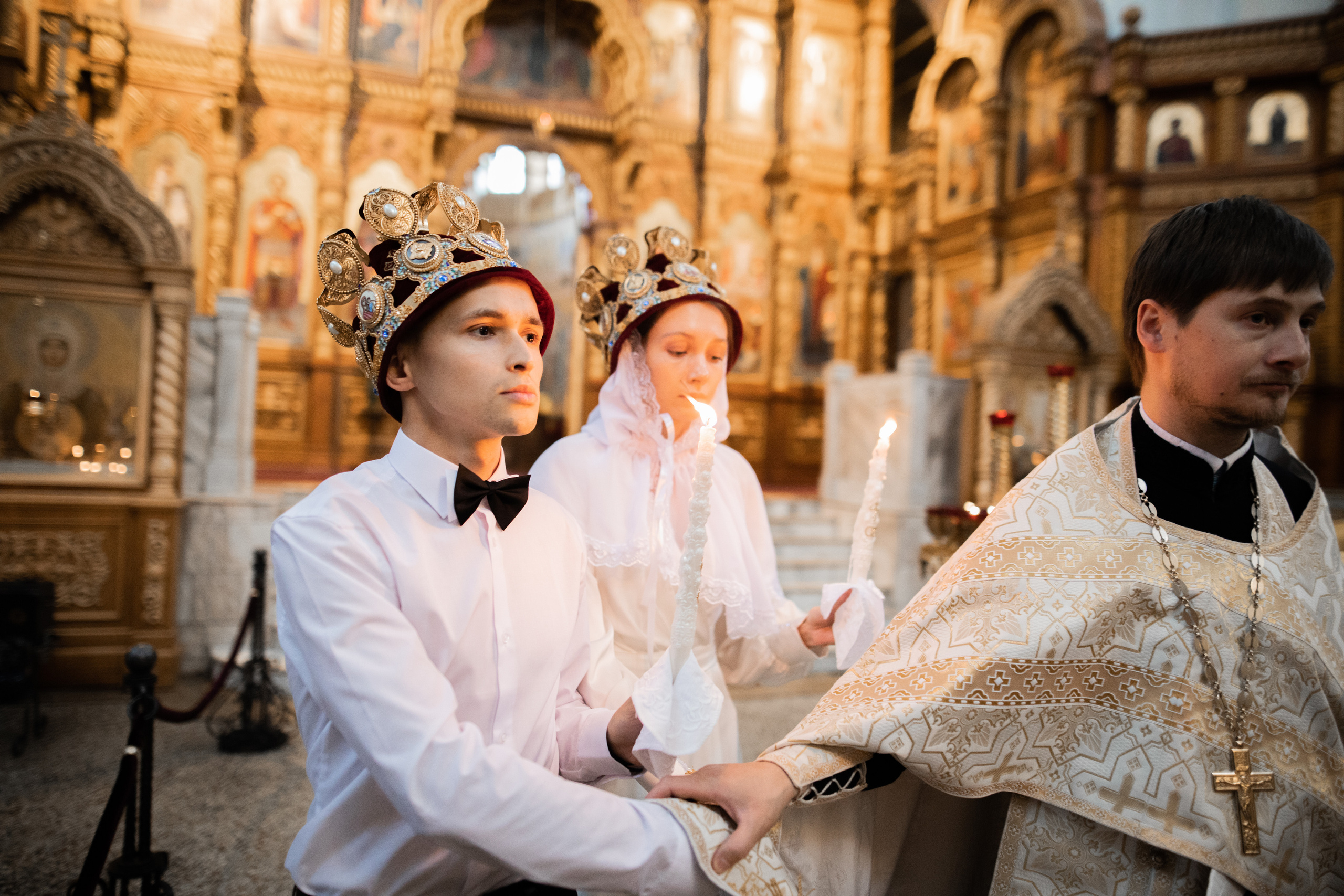 Венчание Сормовский собор. Фотограф на крещение и венчание в Нижнем Новгороде.Свадебный Фотограф