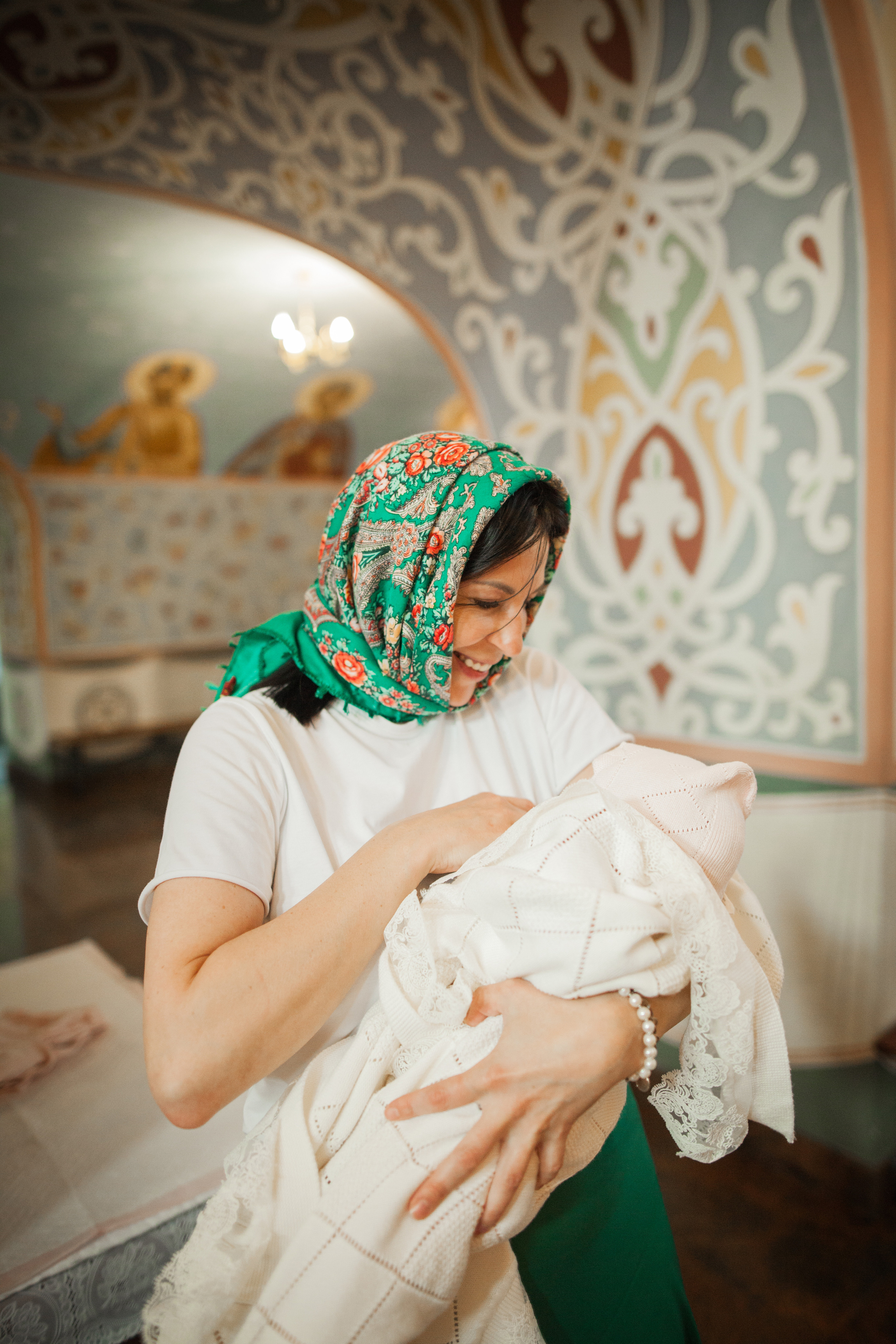 Крещение в Храме св. равноап. кн. Ольги г. Нижний Новгород. Фотограф на крещение и венчание в Нижнем Новгороде.Свадебный Фотограф