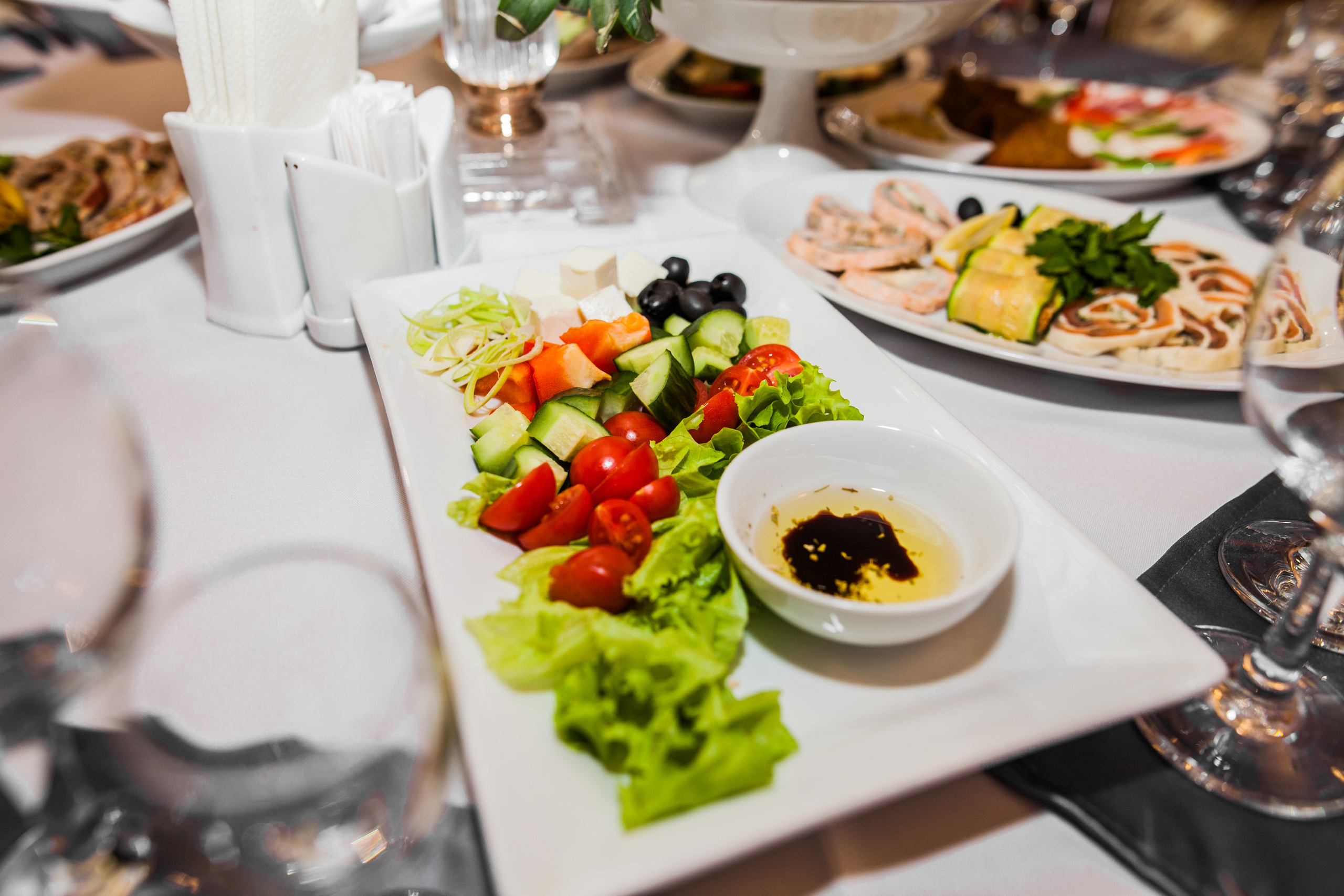 Интерьер.Еда.Ресторан. Фотограф на крещение и венчание в Нижнем Новгороде.Свадебный Фотограф