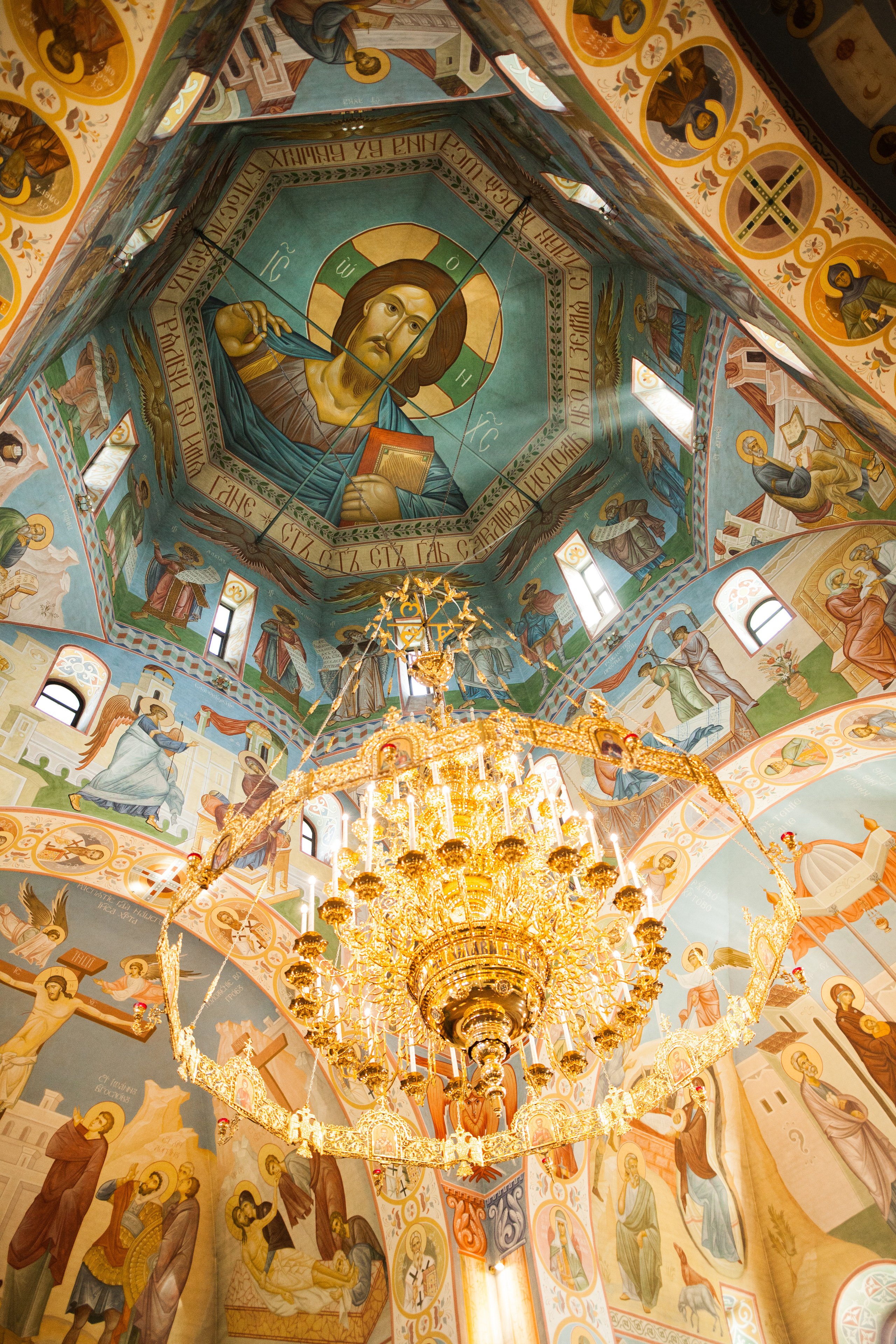 Крещение в Храме св. равноап. кн. Ольги г. Нижний Новгород. Фотограф на крещение и венчание в Нижнем Новгороде.Свадебный Фотограф