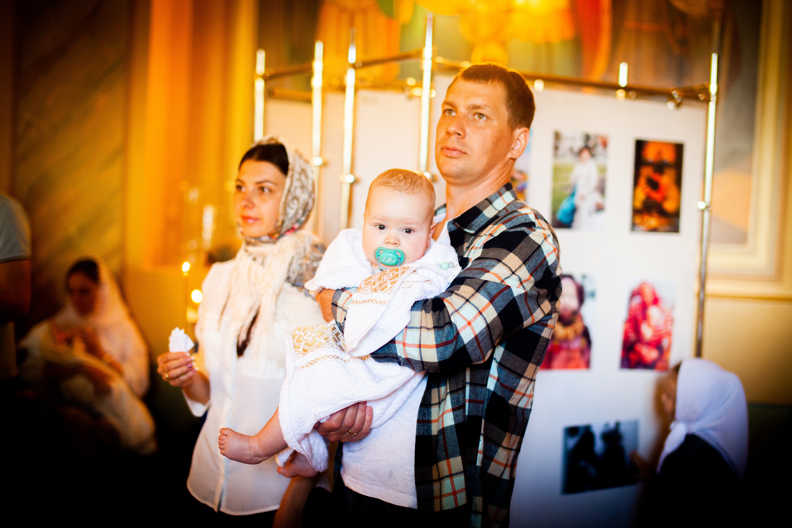 Крещение в Храме в честь святых Жен Мироносиц. Фотограф на крещение и венчание в Нижнем Новгороде.Свадебный Фотограф