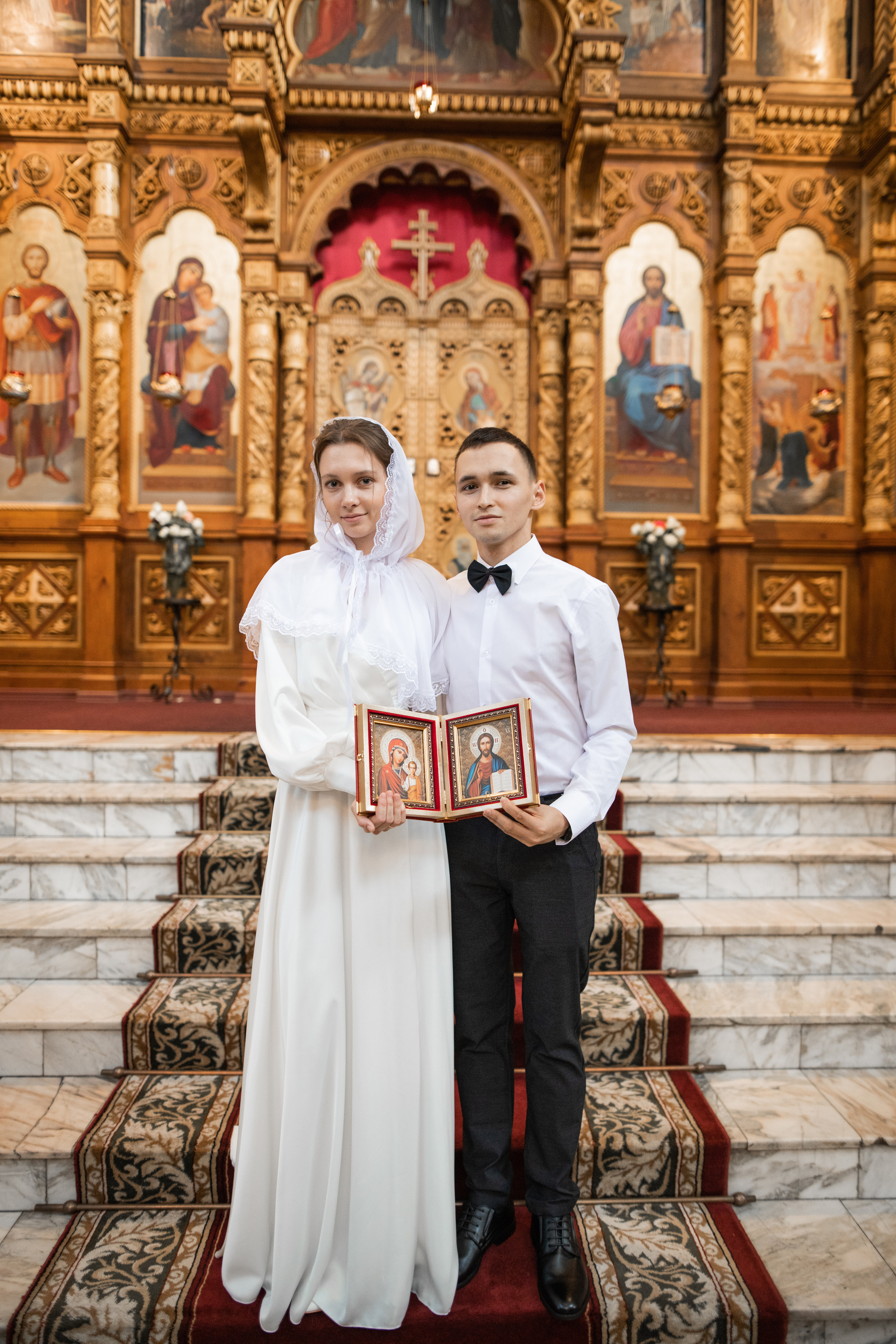 Венчание Сормовский собор. Фотограф на крещение и венчание в Нижнем Новгороде.Свадебный Фотограф