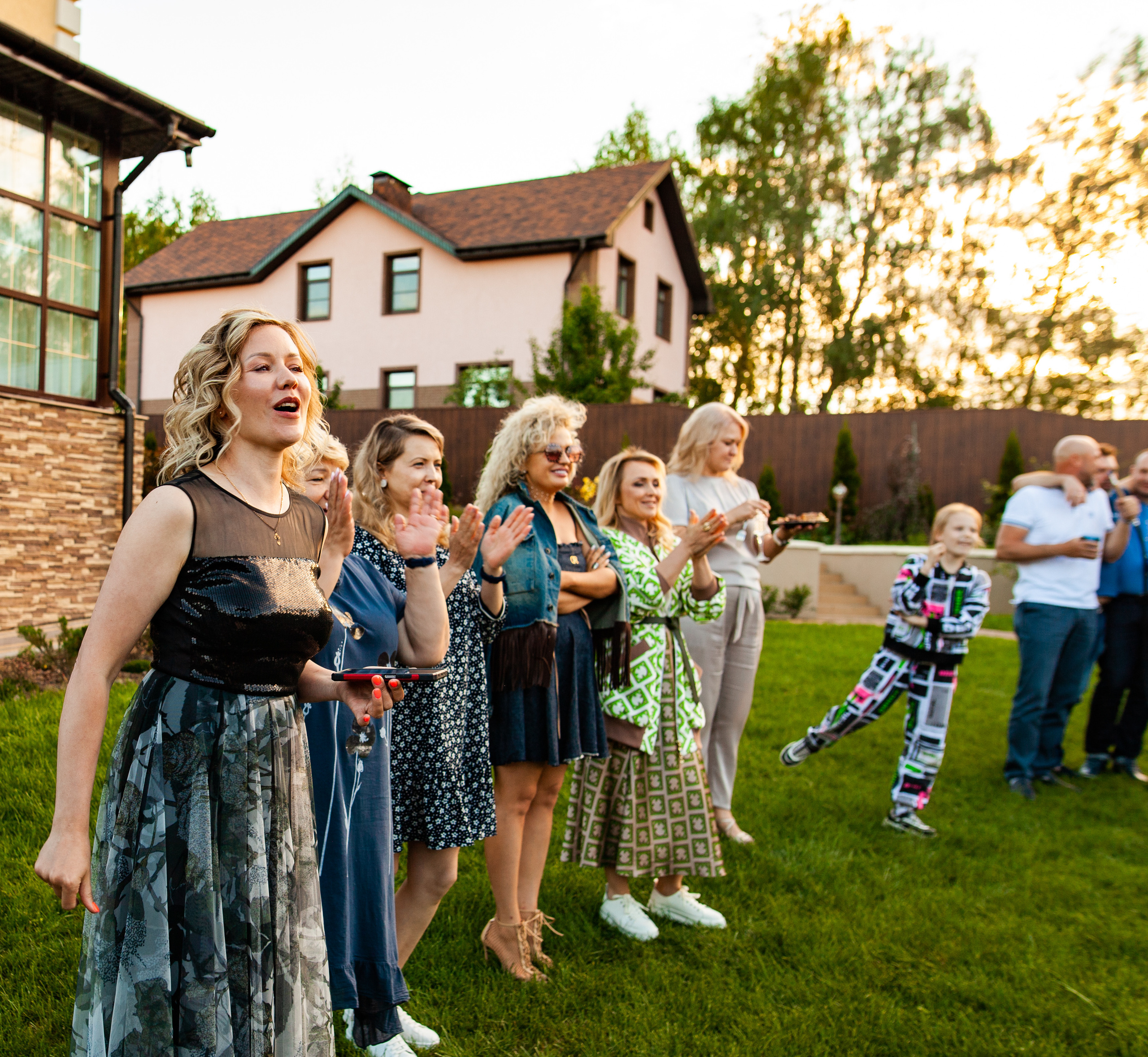 Семейная фотосессия дома, Нижний новгород.репортажная съемка дня рождения. Фотограф на крещение и венчание в Нижнем Новгороде.Свадебный Фотограф