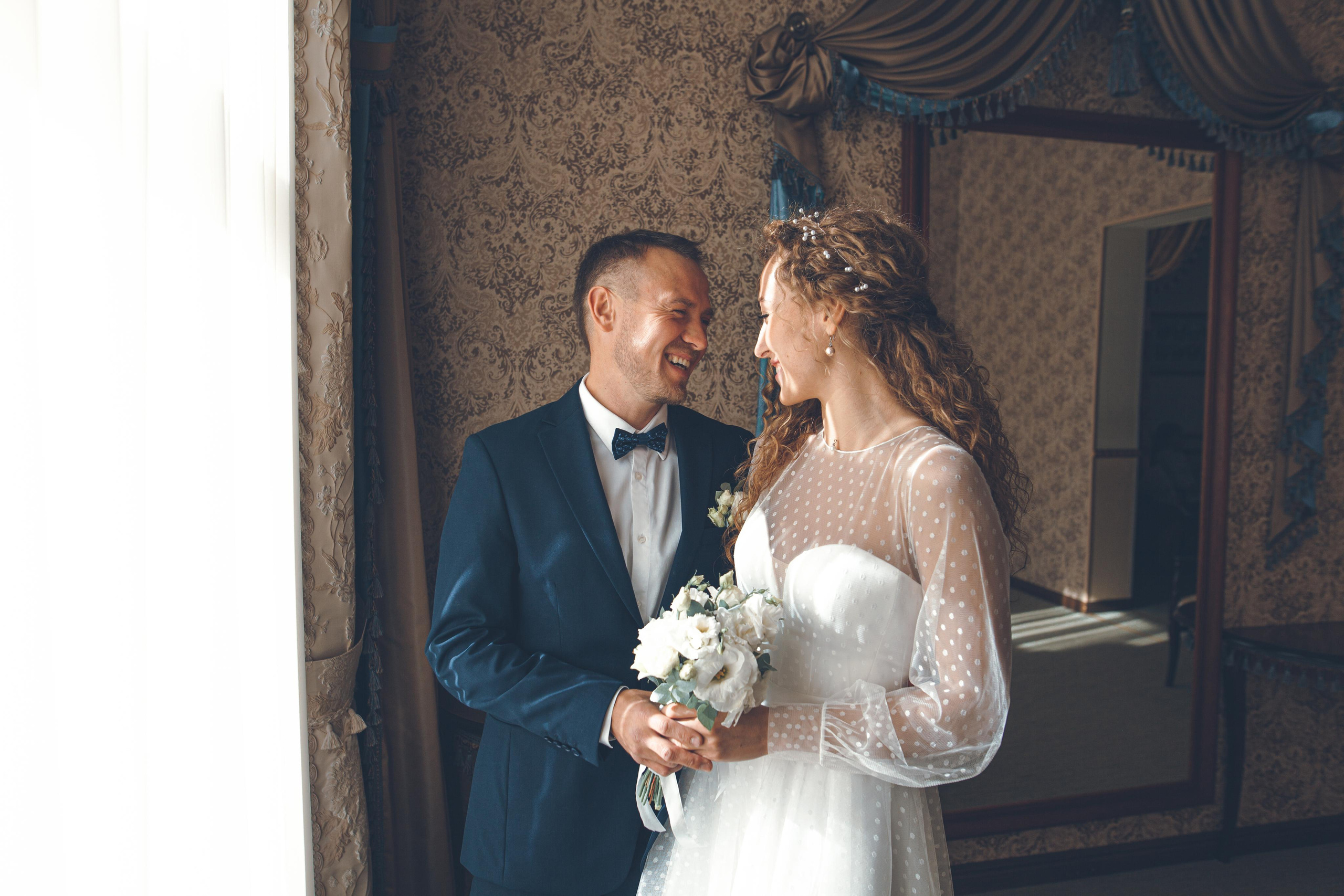 Свадьба Алины и Артемия 29.09.2021. Фотограф на крещение и венчание в Нижнем Новгороде.Свадебный Фотограф