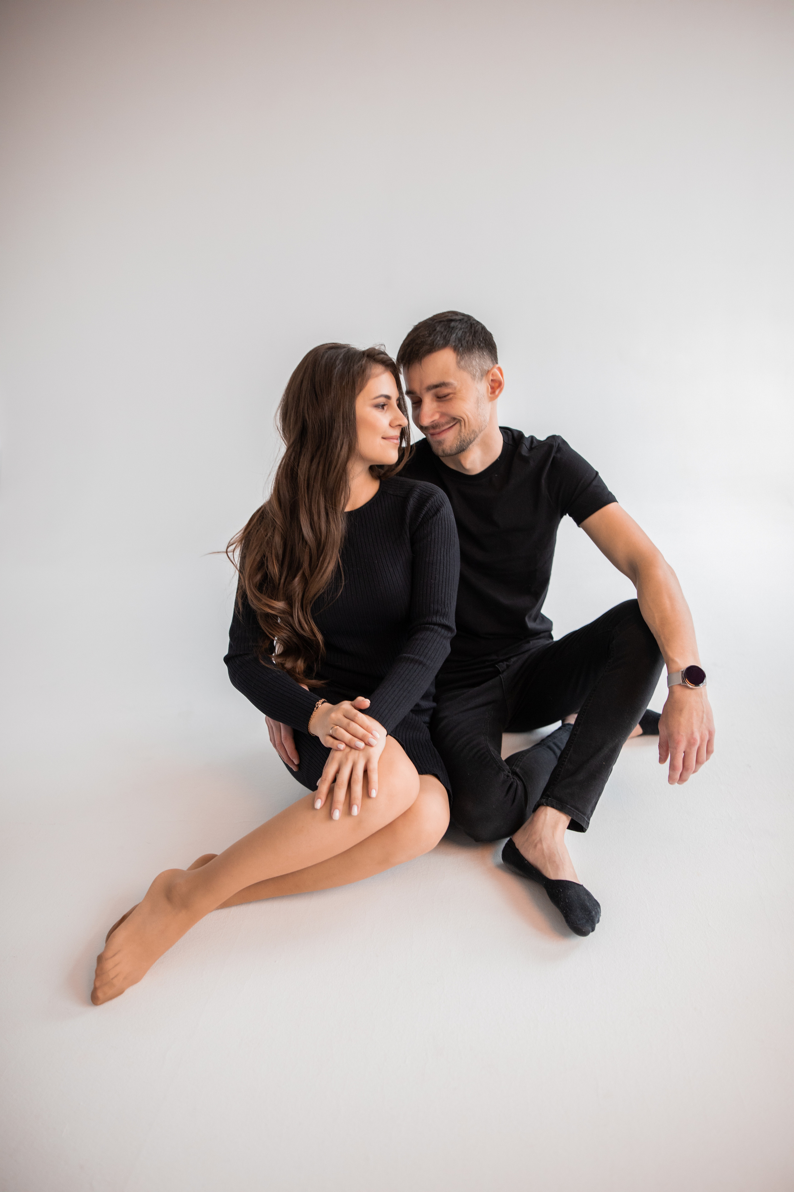 Семейная фотосессия в фотостудии или дома Нижний Новгород. Фотограф на крещение и венчание в Нижнем Новгороде.Свадебный Фотограф