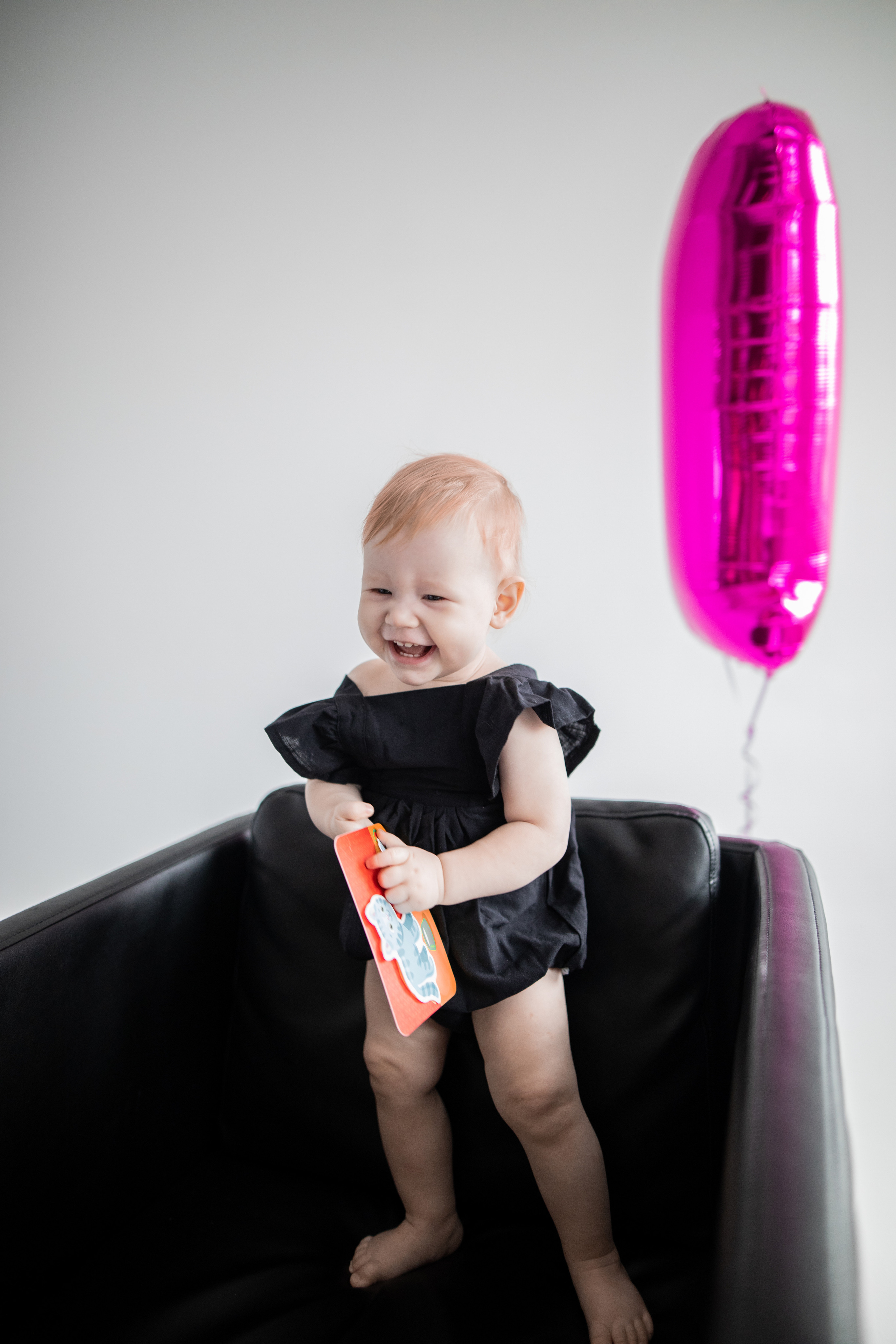 Семейная фотосессия в фотостудии или дома Нижний Новгород. Фотограф на крещение и венчание в Нижнем Новгороде.Свадебный Фотограф