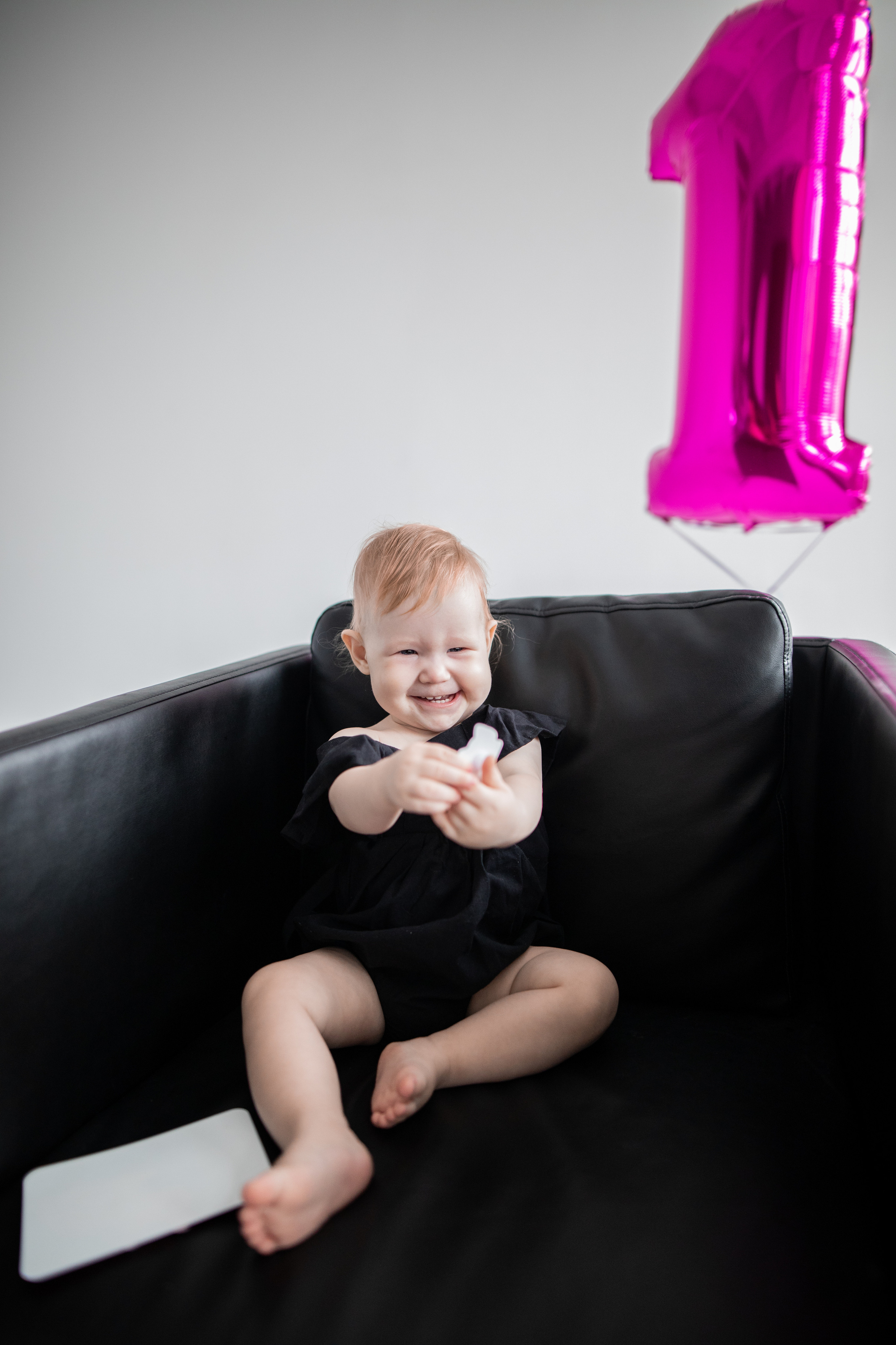 Семейная фотосессия в фотостудии или дома Нижний Новгород. Фотограф на крещение и венчание в Нижнем Новгороде.Свадебный Фотограф