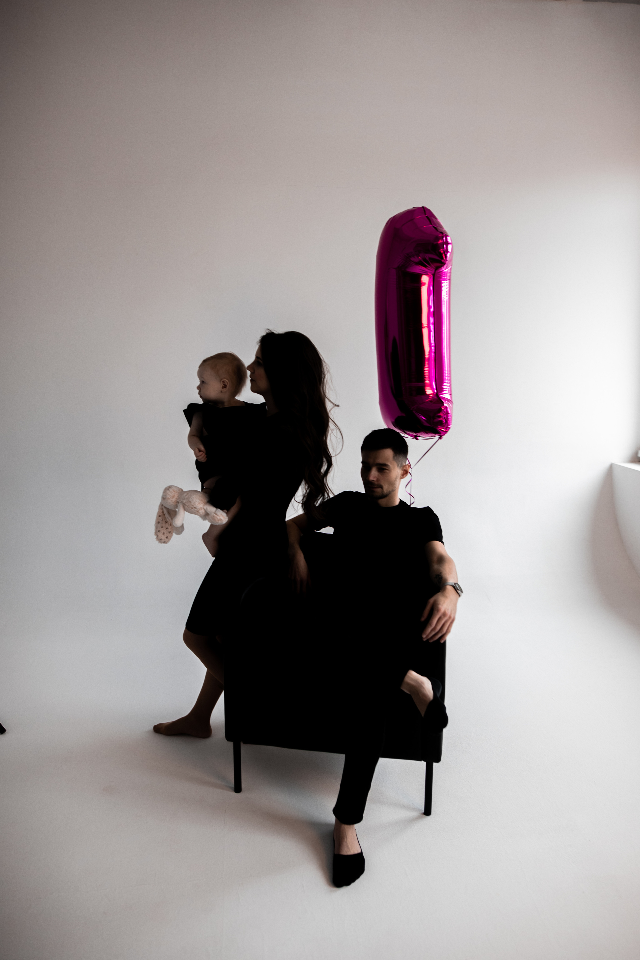 Семейная фотосессия в фотостудии или дома Нижний Новгород. Фотограф на крещение и венчание в Нижнем Новгороде.Свадебный Фотограф