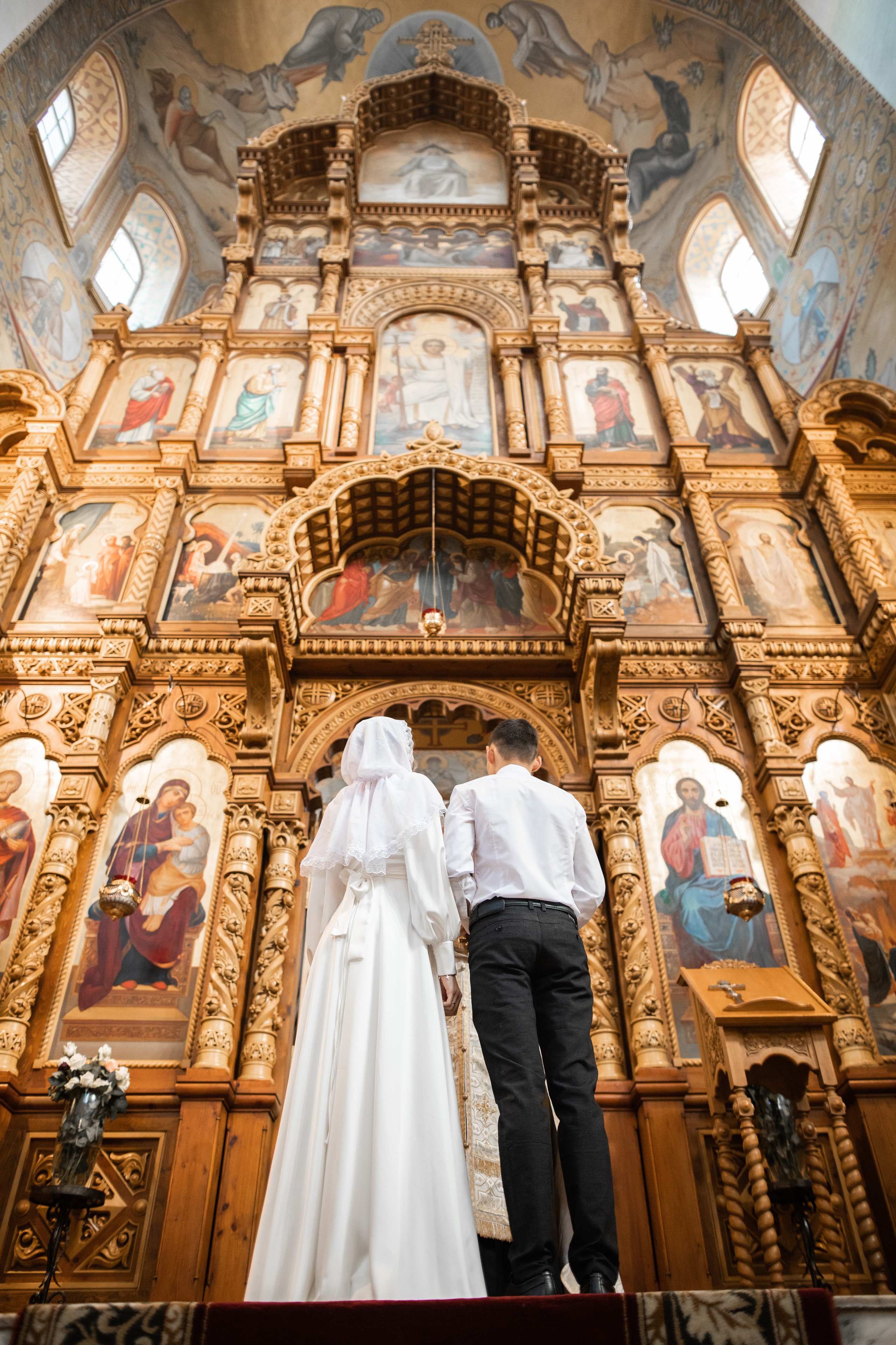 Венчание Сормовский собор. Фотограф на крещение и венчание в Нижнем Новгороде.Свадебный Фотограф