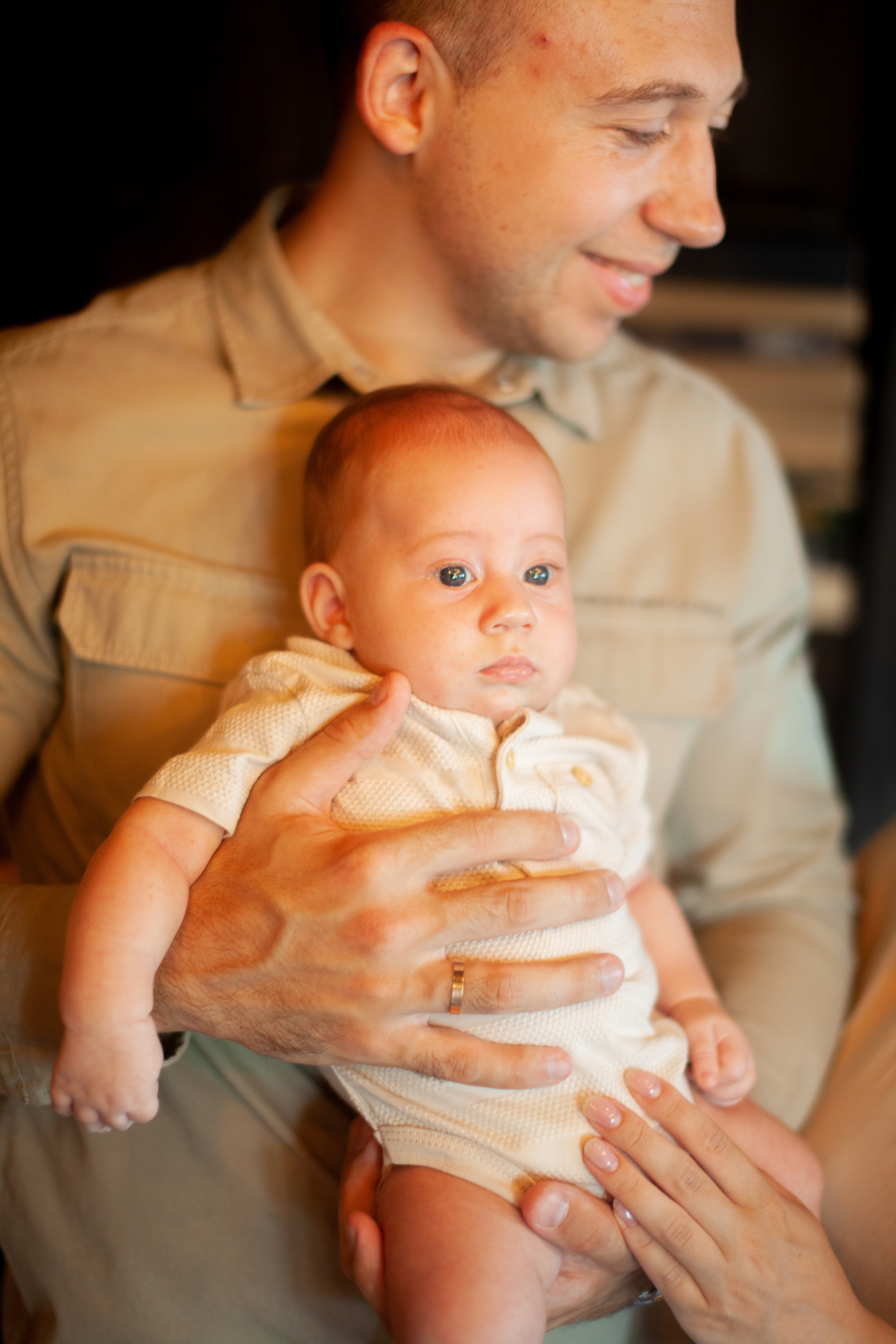 Семейная фотосессия в фотостудии и дома с новорожденным малышом. Фотограф на крещение и венчание в Нижнем Новгороде.Свадебный Фотограф