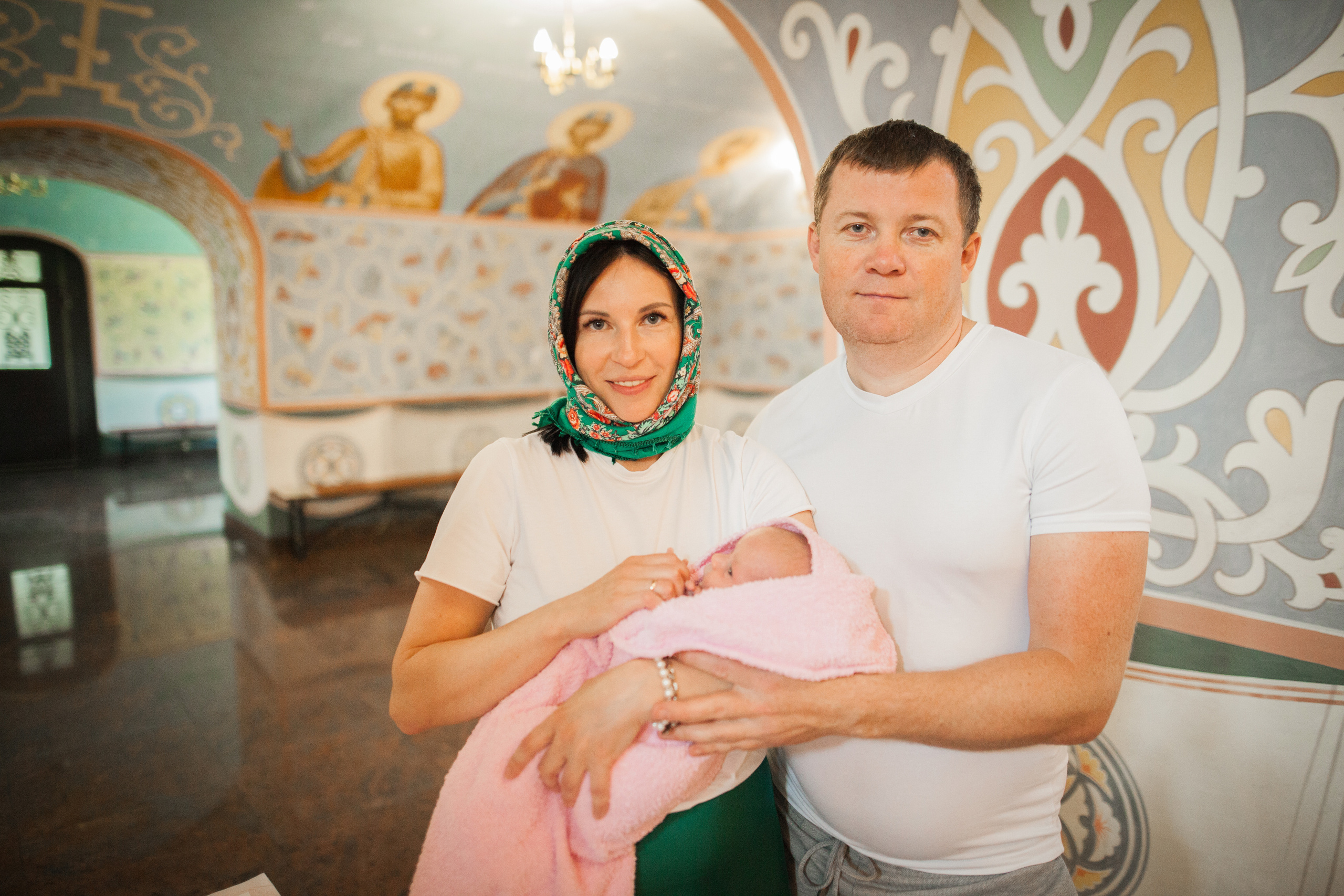 Крещение в Храме св. равноап. кн. Ольги г. Нижний Новгород. Фотограф на крещение и венчание в Нижнем Новгороде.Свадебный Фотограф