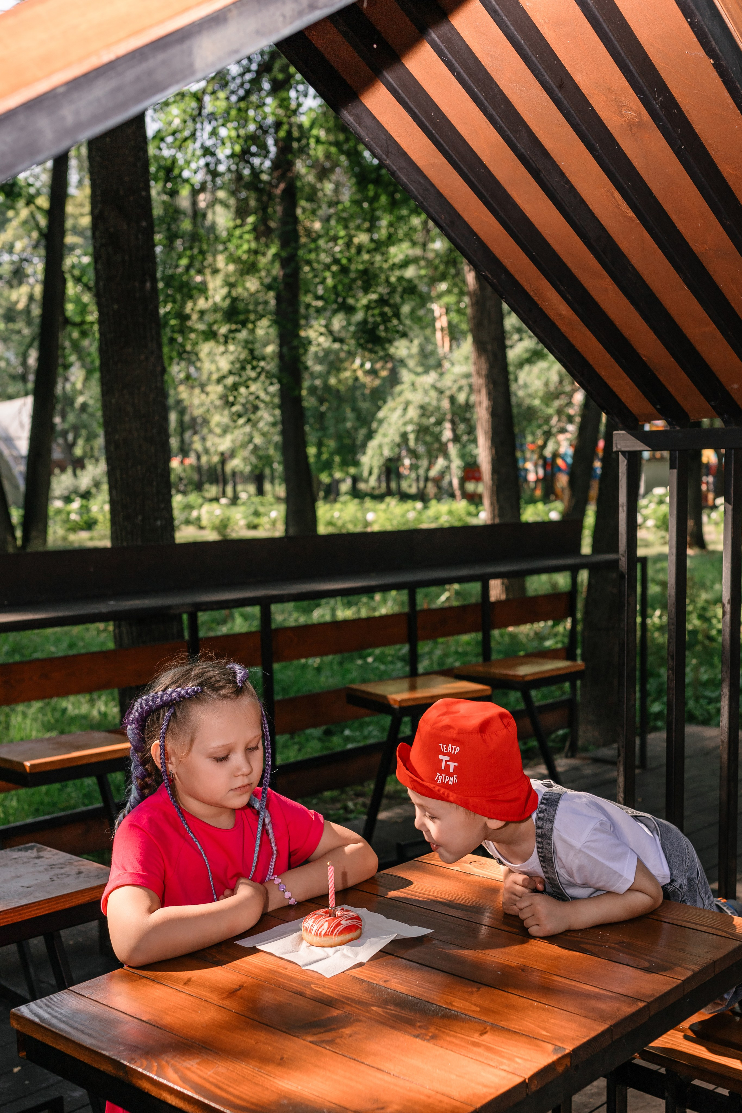 Семейная прогулка. Август 2025. Фотограф Пермь. Свадьбы. Семья и дети, школа, д. сад. Фотокниги