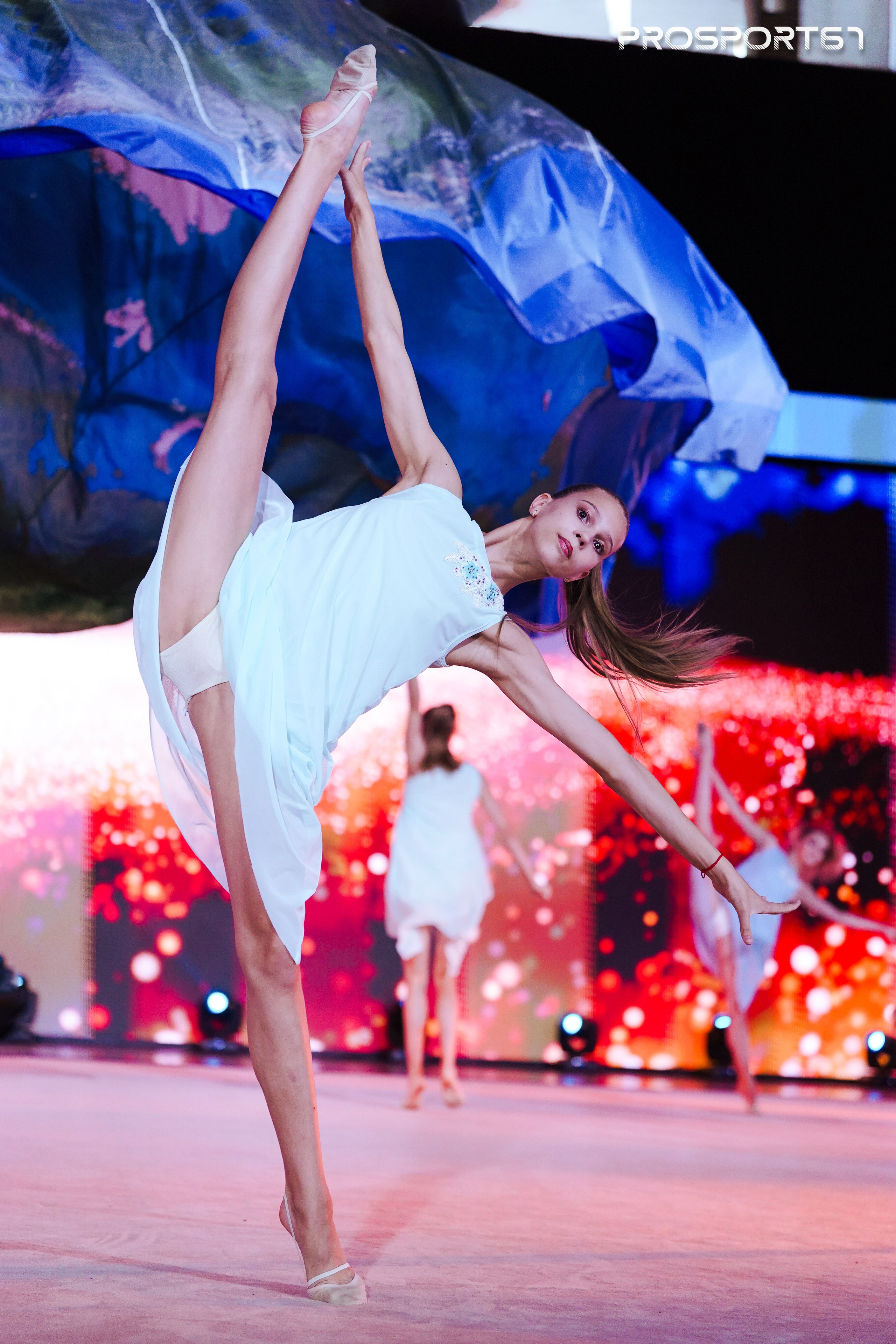 Закрытие. Хрустальная роза 2025 г.Минск. Спортивный фотограф Олег Медведев | prosport67 | Смоленск