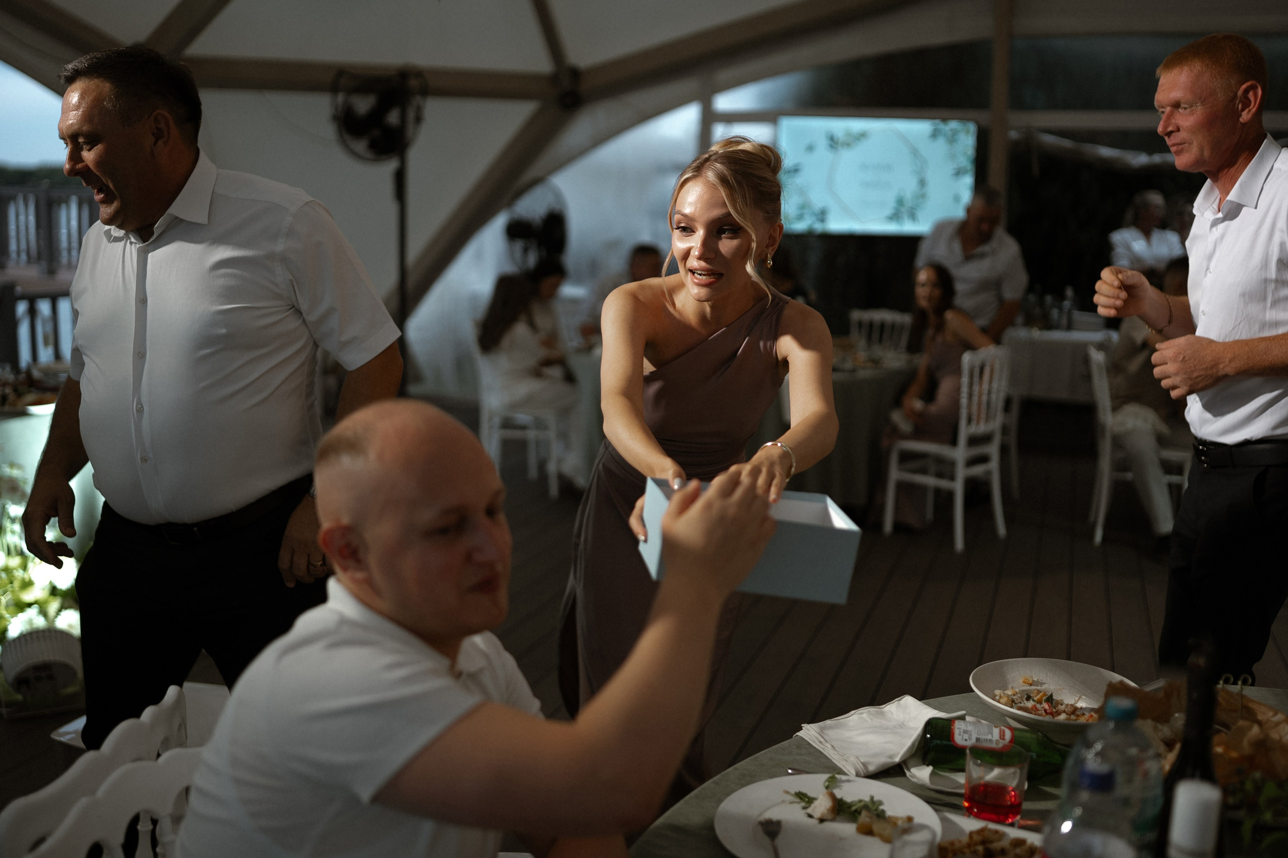 Виктория и Клим. Анонс. Семейный и портретный фотограф в Саратове Сахарова Маша