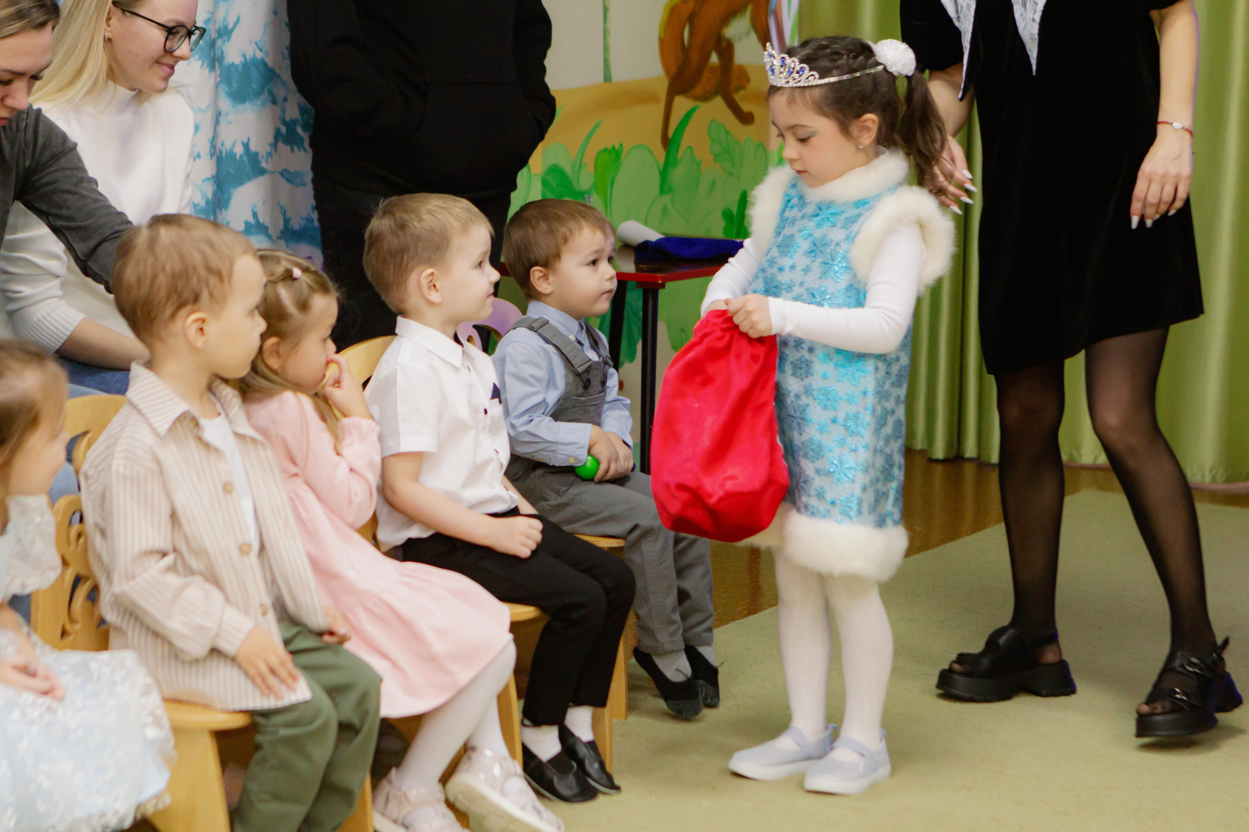 Фотосъёмка новогоднего утренника. Фотограф в Екатеринбурге Пойгина Елена