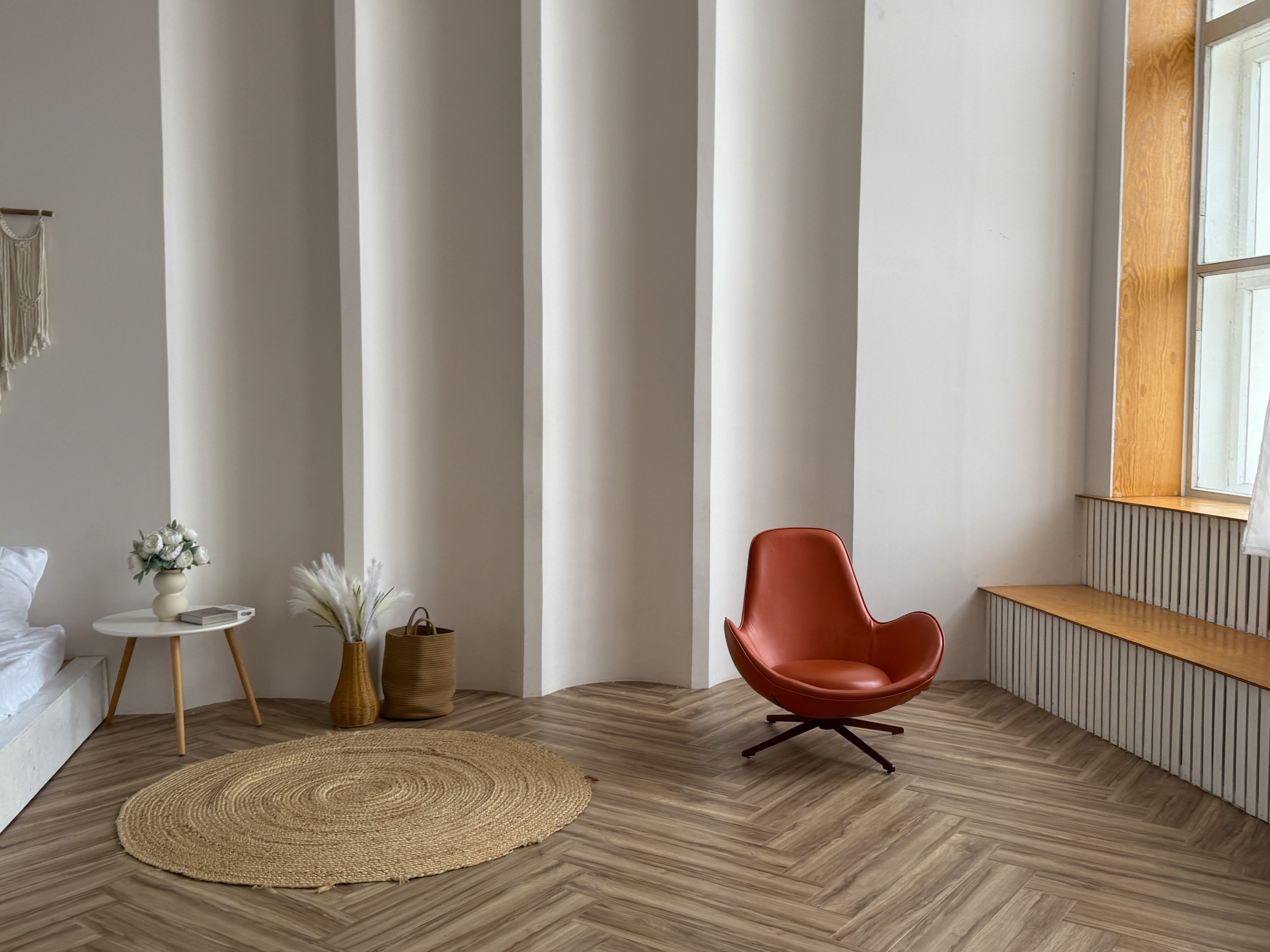 Белый (студия Ван Рум). Фотограф г. Хабаровск. Семейные и индивидуальные съёмки