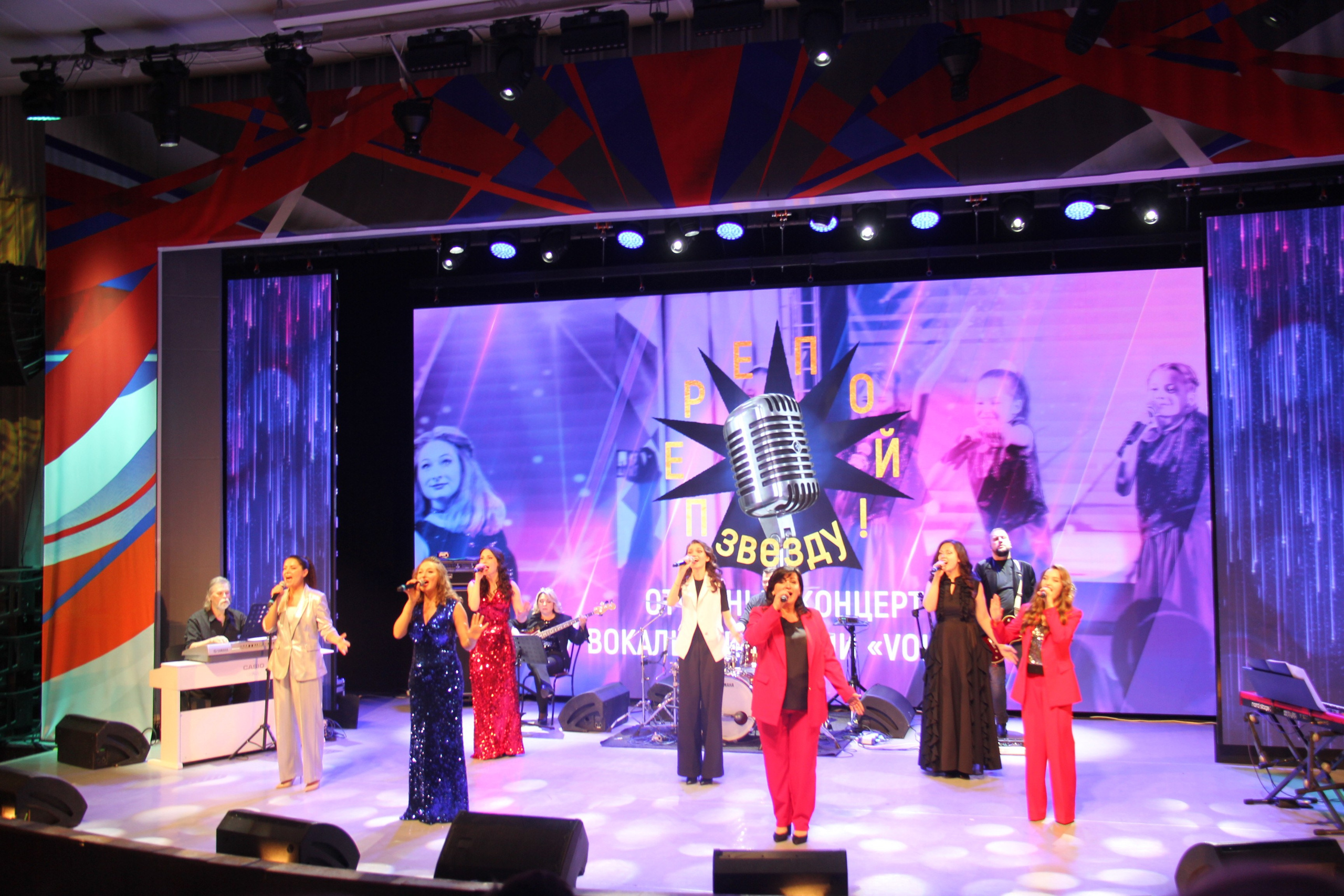 VOICES. ЛЮБОВЬ ЛЮБОВНАЯ| ПРОФЕССИОНАЛЬНЫЙ ФОТОГРАФ