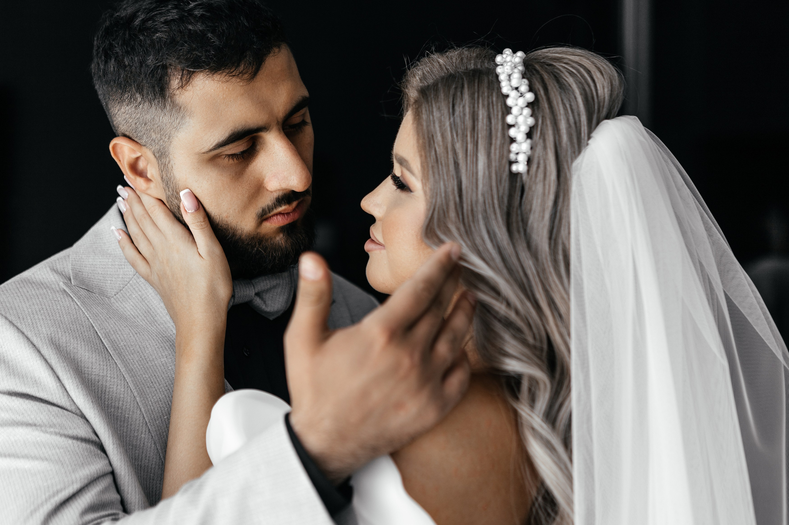 Свадебный фотограф Уфа — Руслан ГабдлисламовЖивые эмоции, красивые кадры, воспоминания на всю жизнь.Работаю по всей Республике Башкортоста. Свадебный фотограф Уфа Руслан Габдлисламов