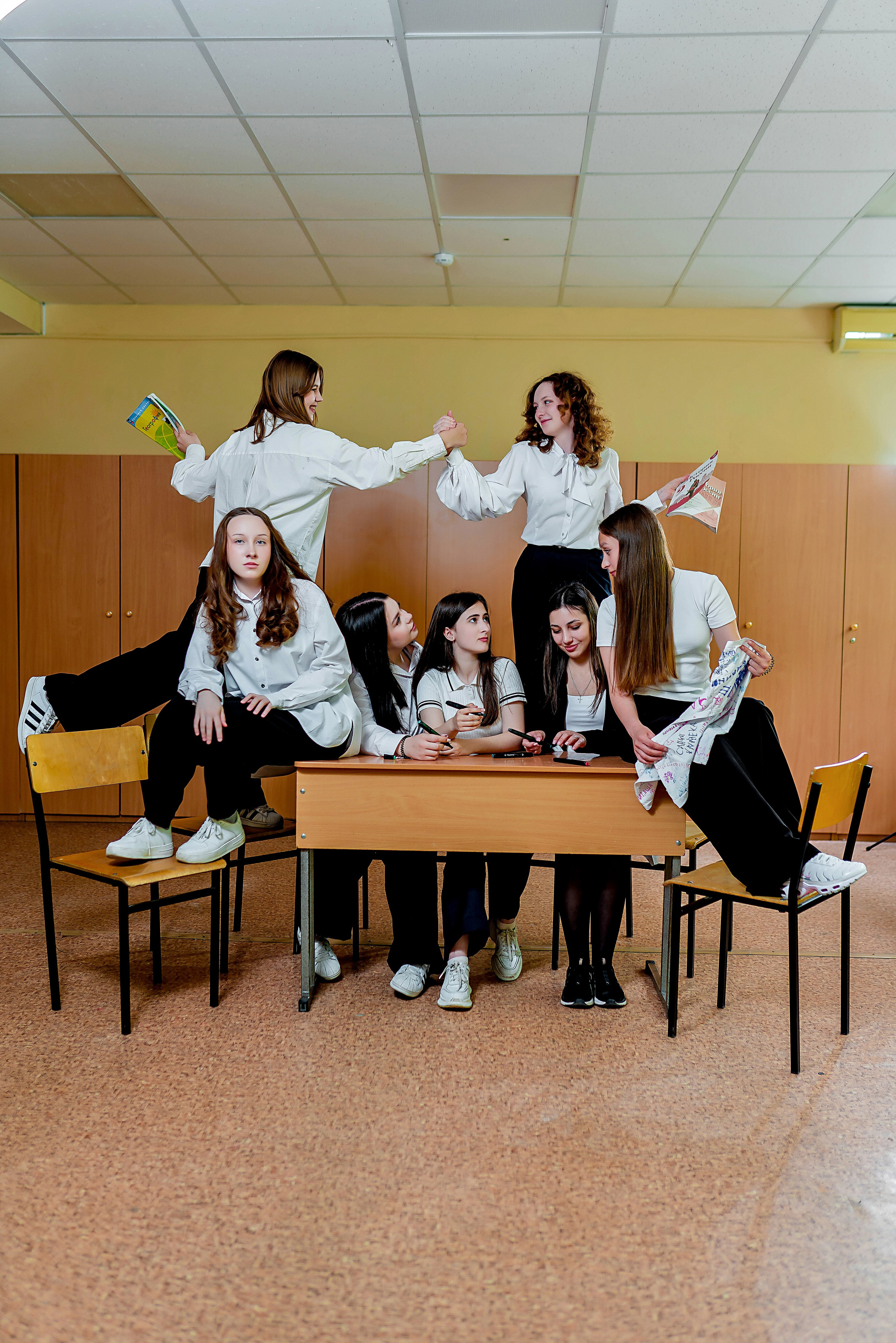 Выпускные (школьные) альбомы (книги) в Ростове-на-Дону. Современные Выпускные Альбомы в Ростове-на-Дону