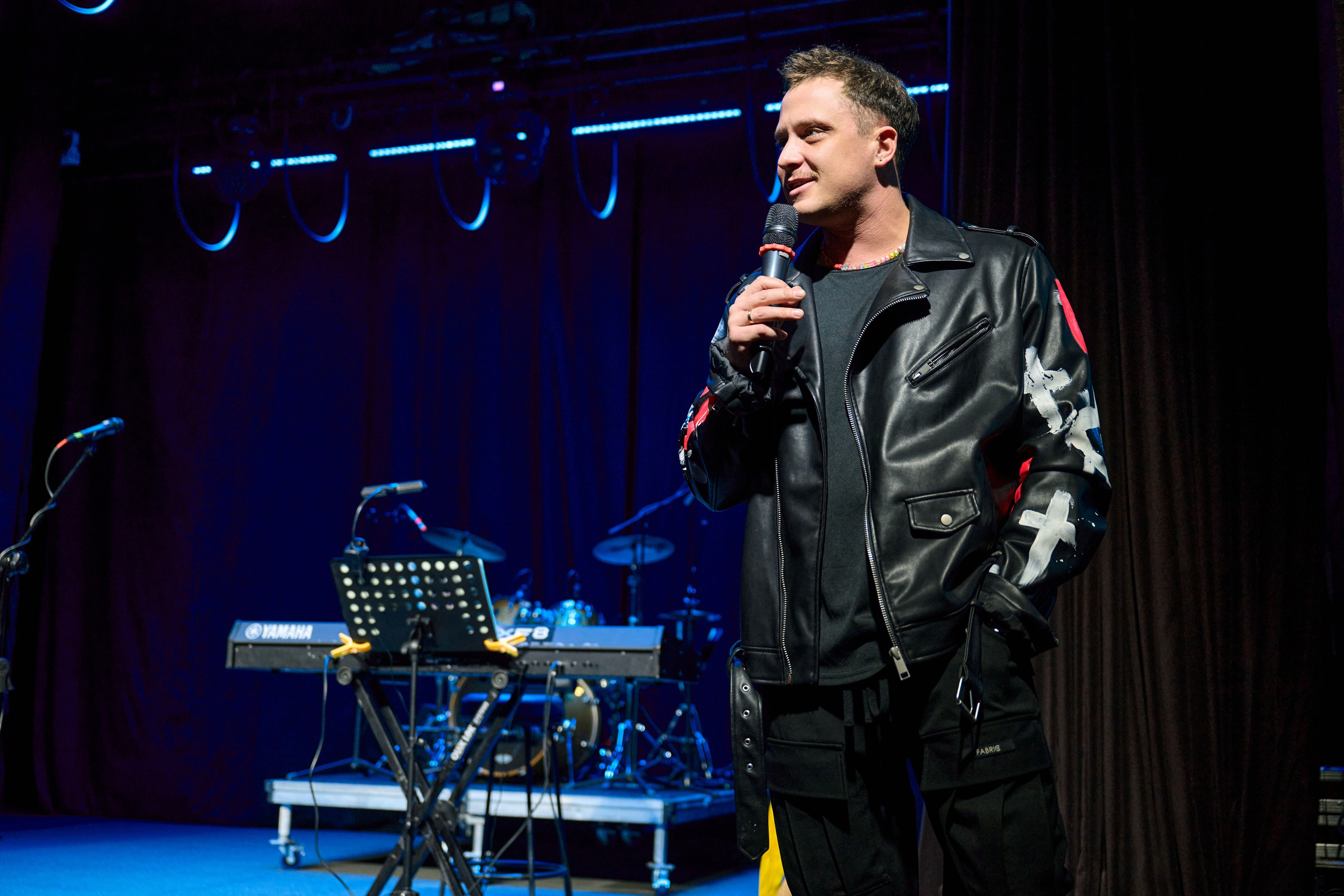 AXOFT. Максим Комаров — Профессиональный фотограф