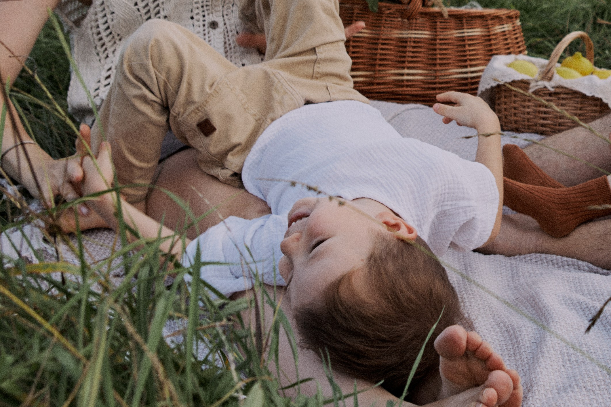 Dasha and the boys. Portrait, family and pet photographer in Cyprus, Ksenia Bourdelle