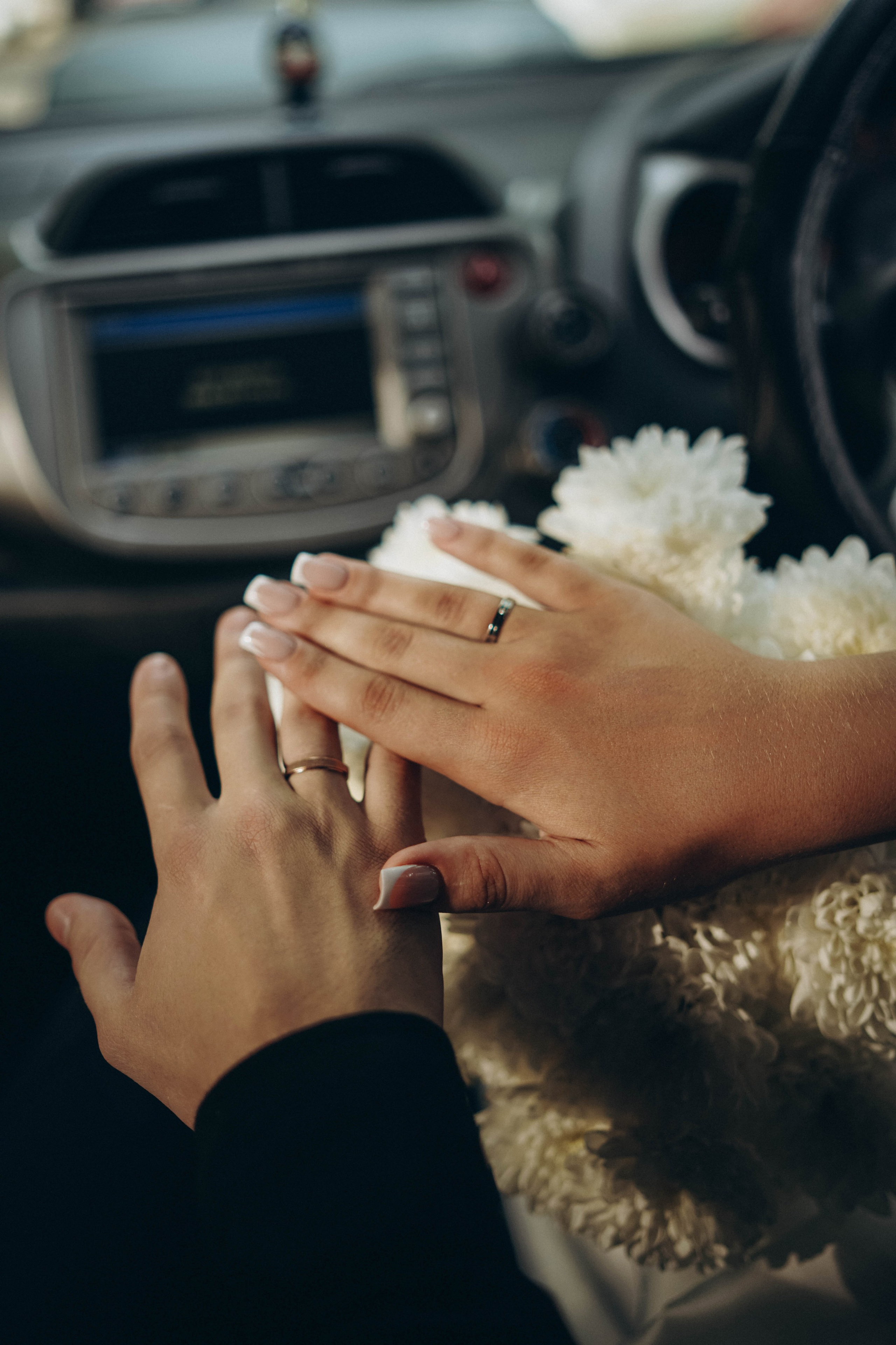 Аня и Паша: регистрация, прогулка по городу, выездная съемка на природе. Фотограф в Иркутске