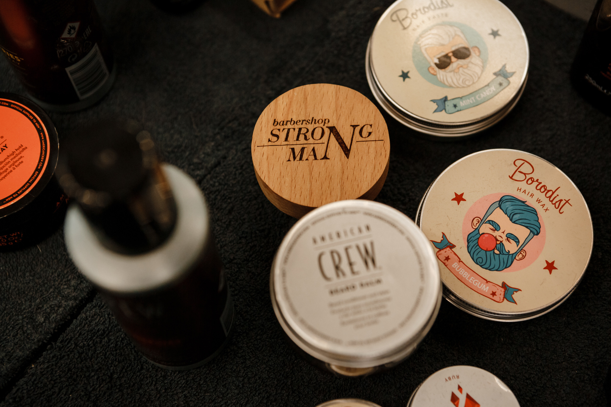 Ordered a groom?!. Galina and Nikita Bykovets, a wedding photographer and videographer duo in Germany