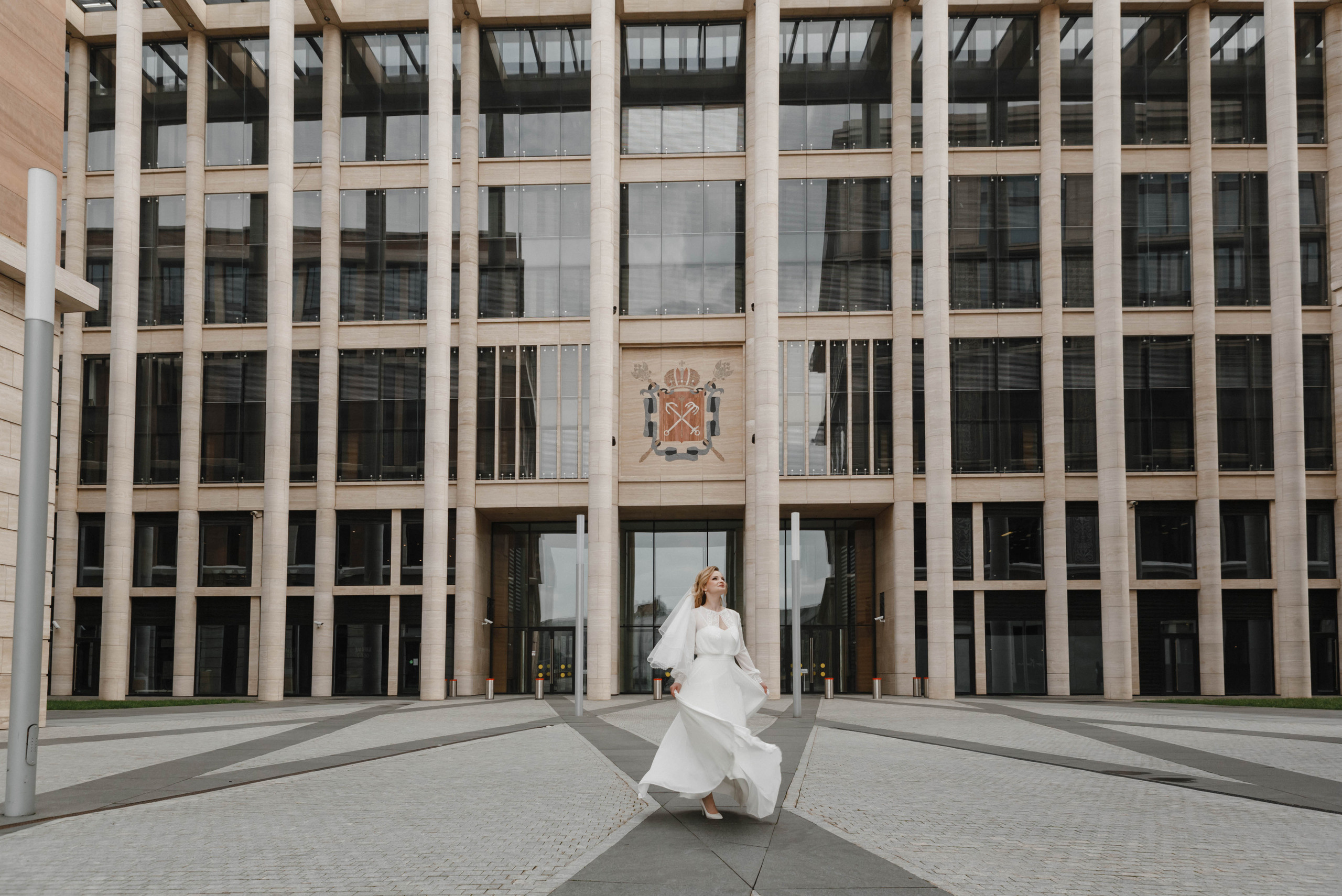 Ordered a groom?!. Galina and Nikita Bykovets, a wedding photographer and videographer duo in Germany