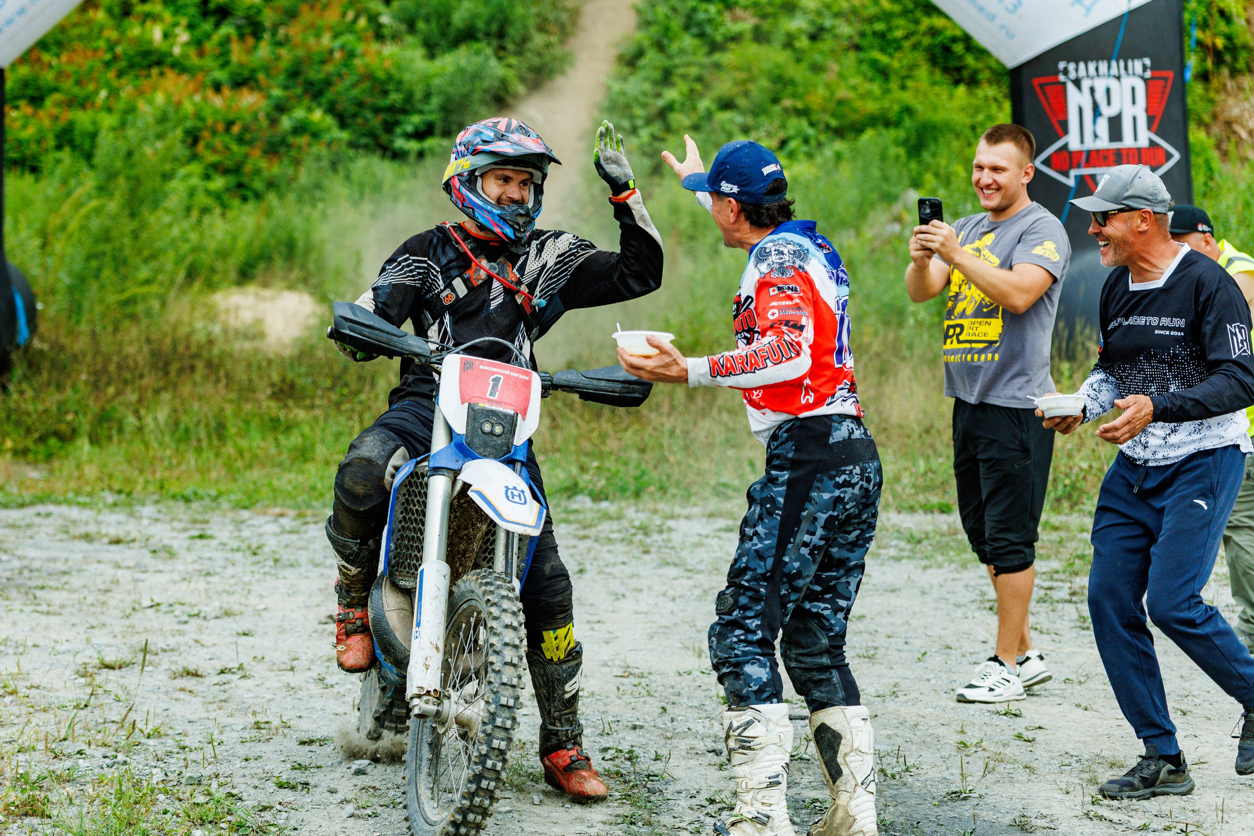 NPR-2025. Свадебный, семейный и репортажный фотограф в Южно-Сахалинске Артур Петросян