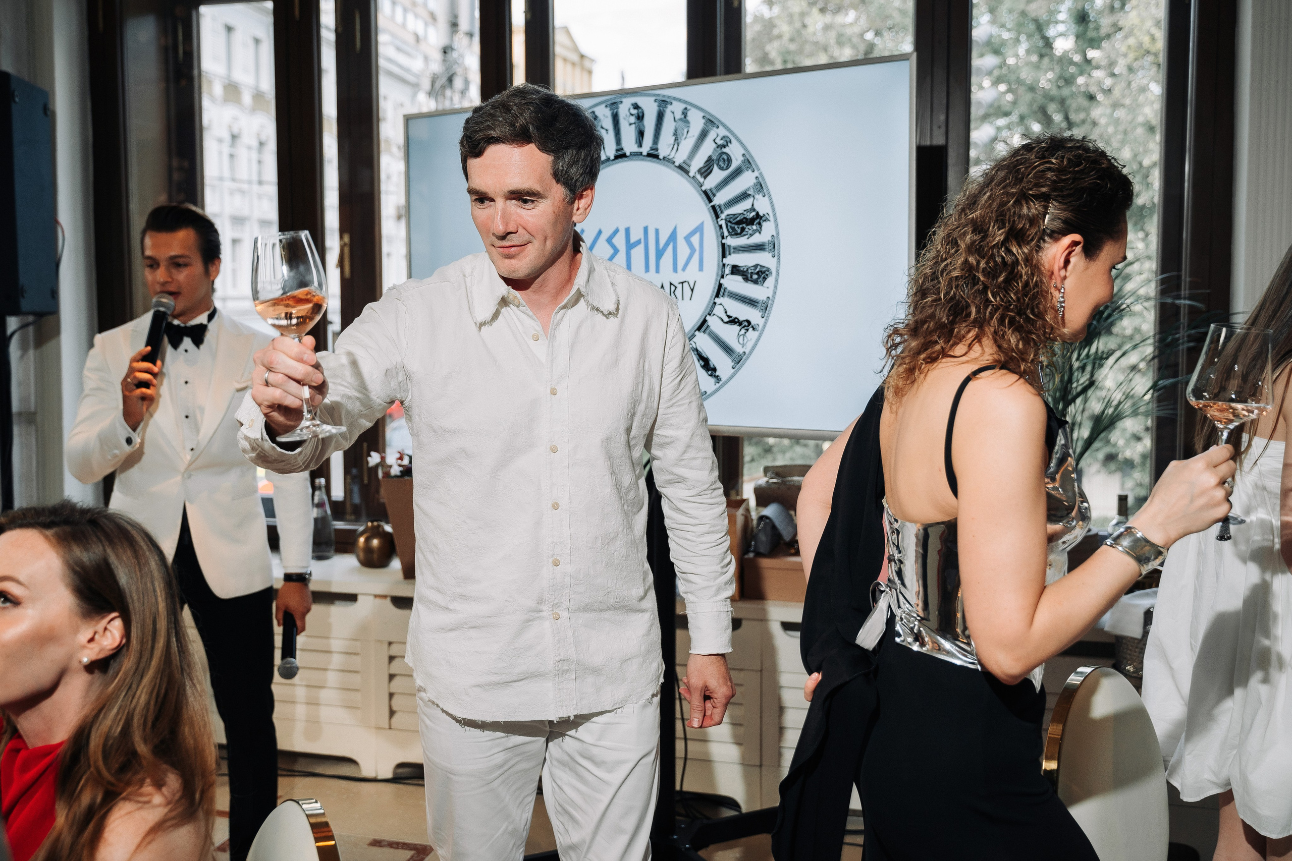 Welcome в ресторане PAFOS. Свадебный и семейный фотограф в Москве и МО Геннадий Туманцев