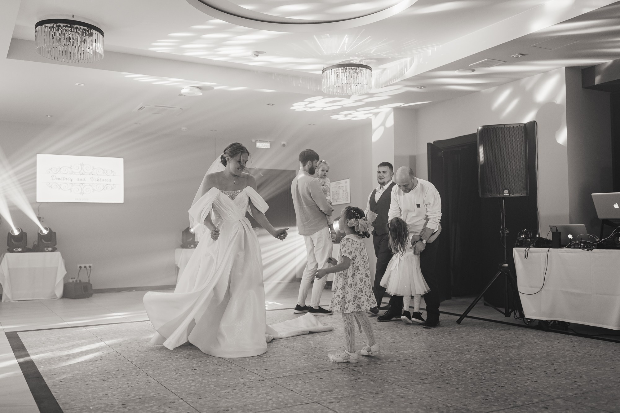 Дмитрий и Виктория. Семейный фотограф новорождённых в Серпухове Юлия Новикова +79637785957