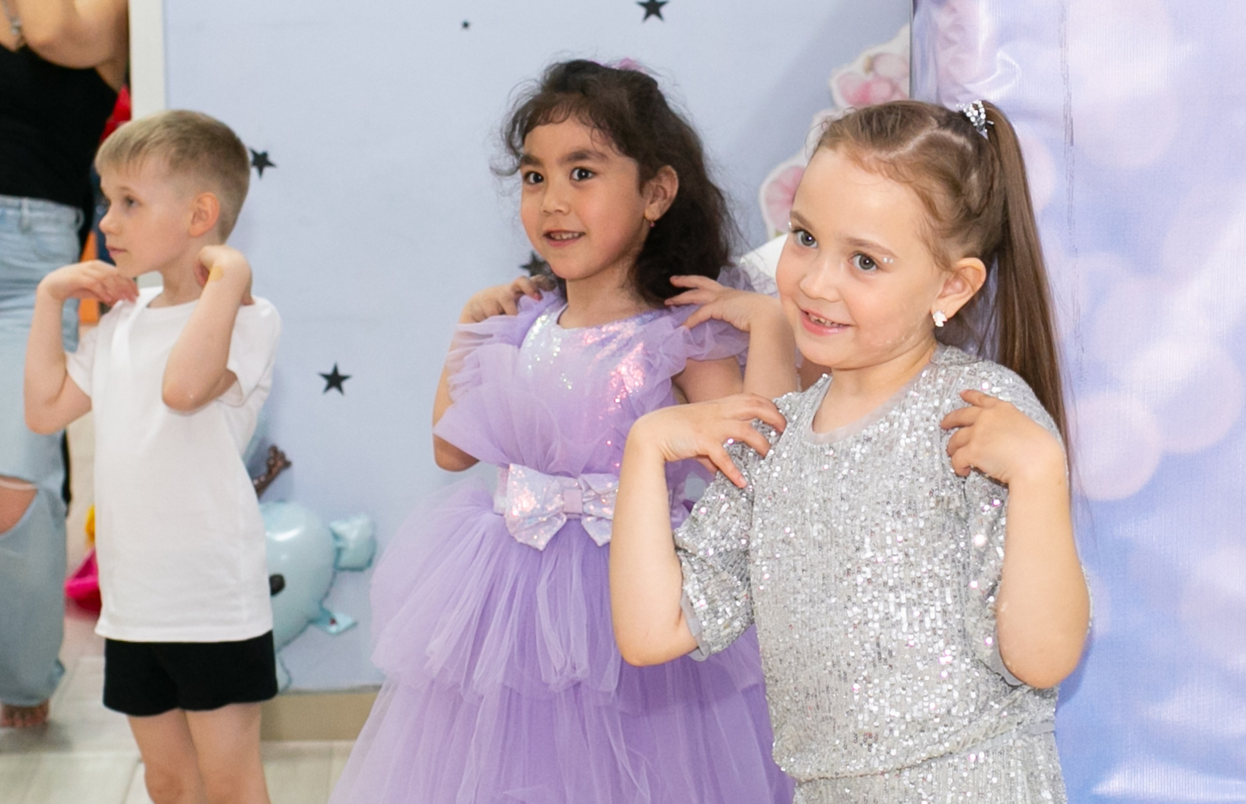 Выпускные и Утренники. Фотограф новорожденных и семейный фотограф НСО г. Бердск Марина Львова