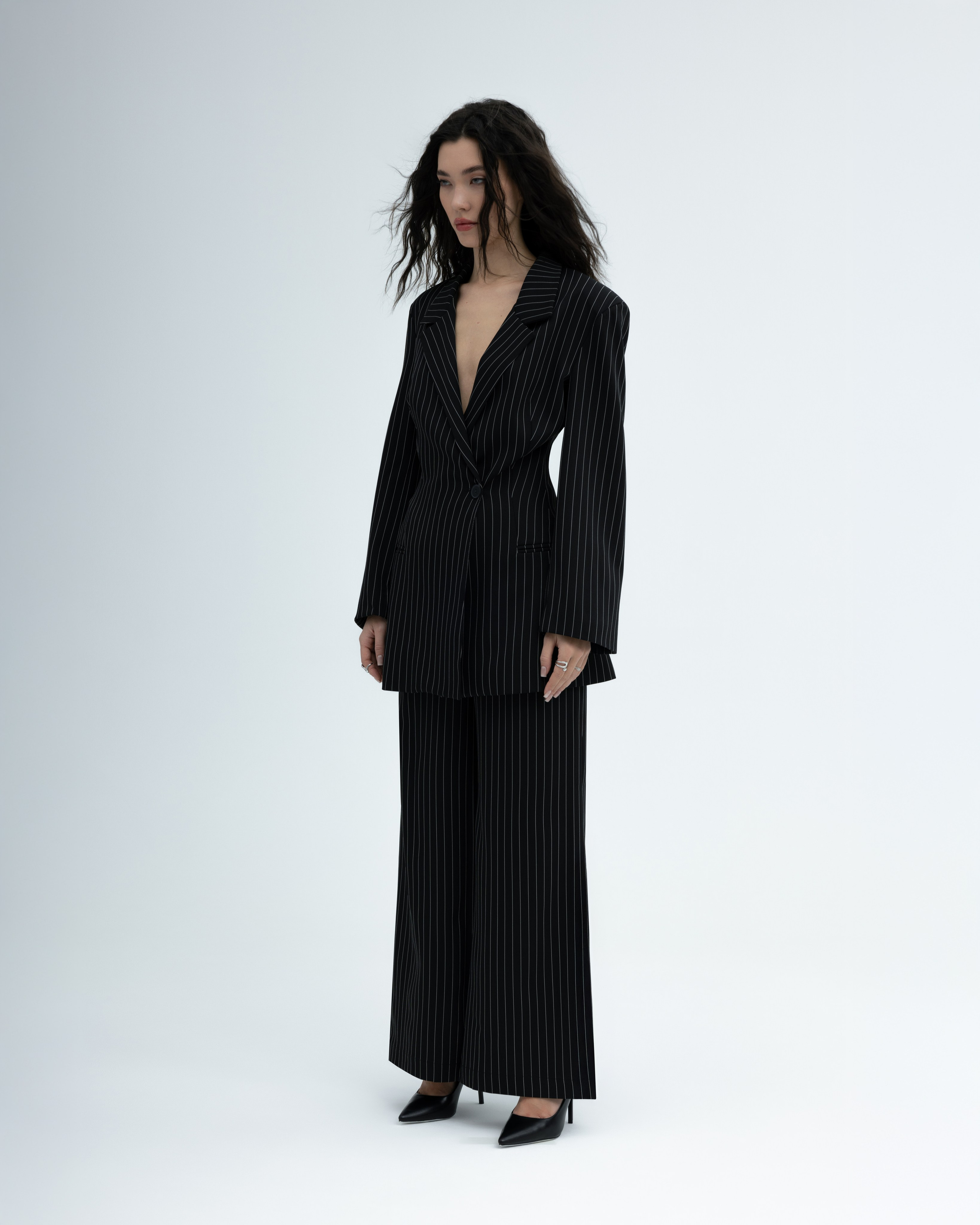 Voix. Photographer. Producer. Retoucher