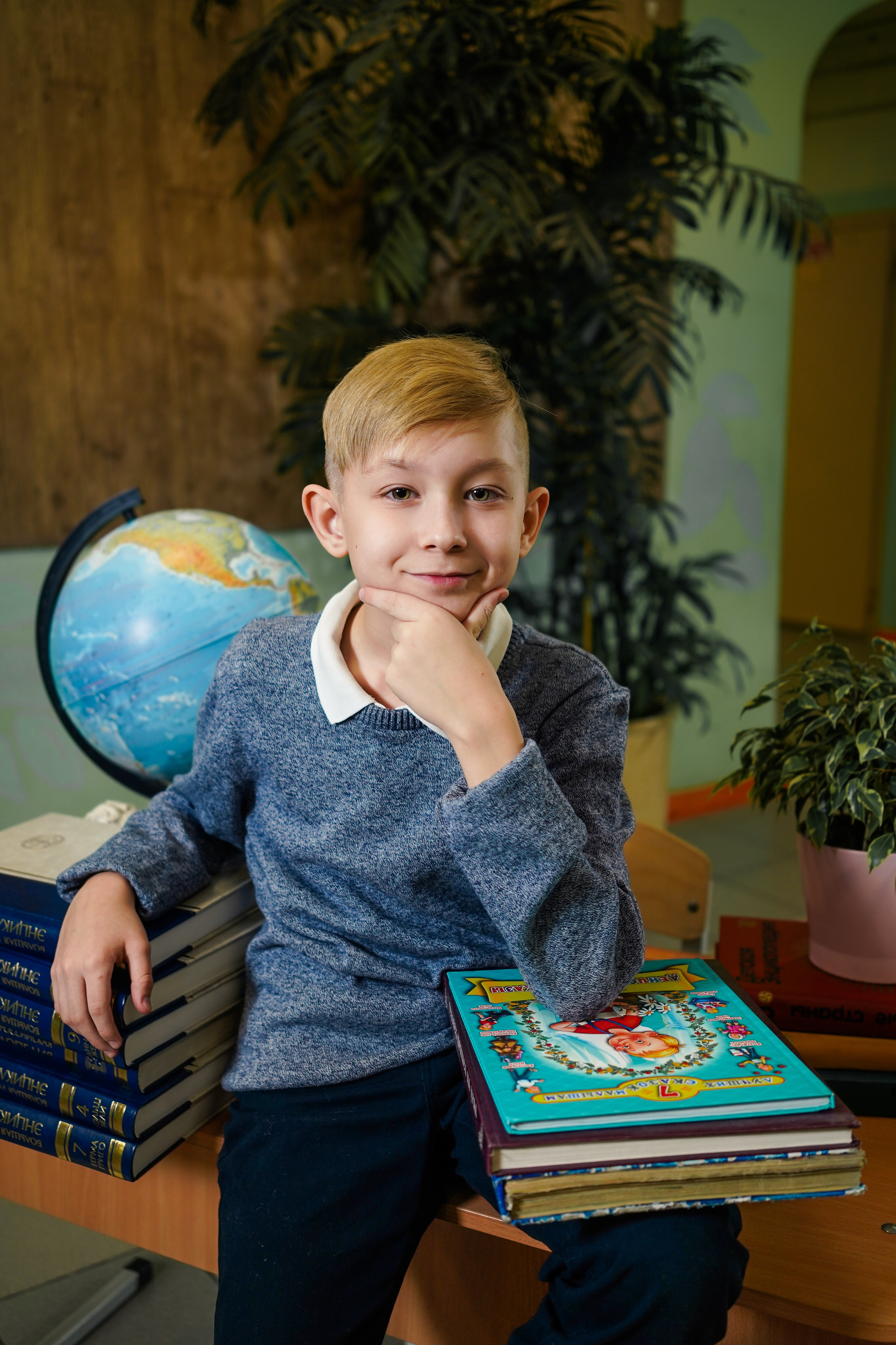 Выпускные альбомы, 4 класс Школа № 175 школьная фотосессия. Семейный и портретный фотограф в Екатеринбурге Анна Лобанова