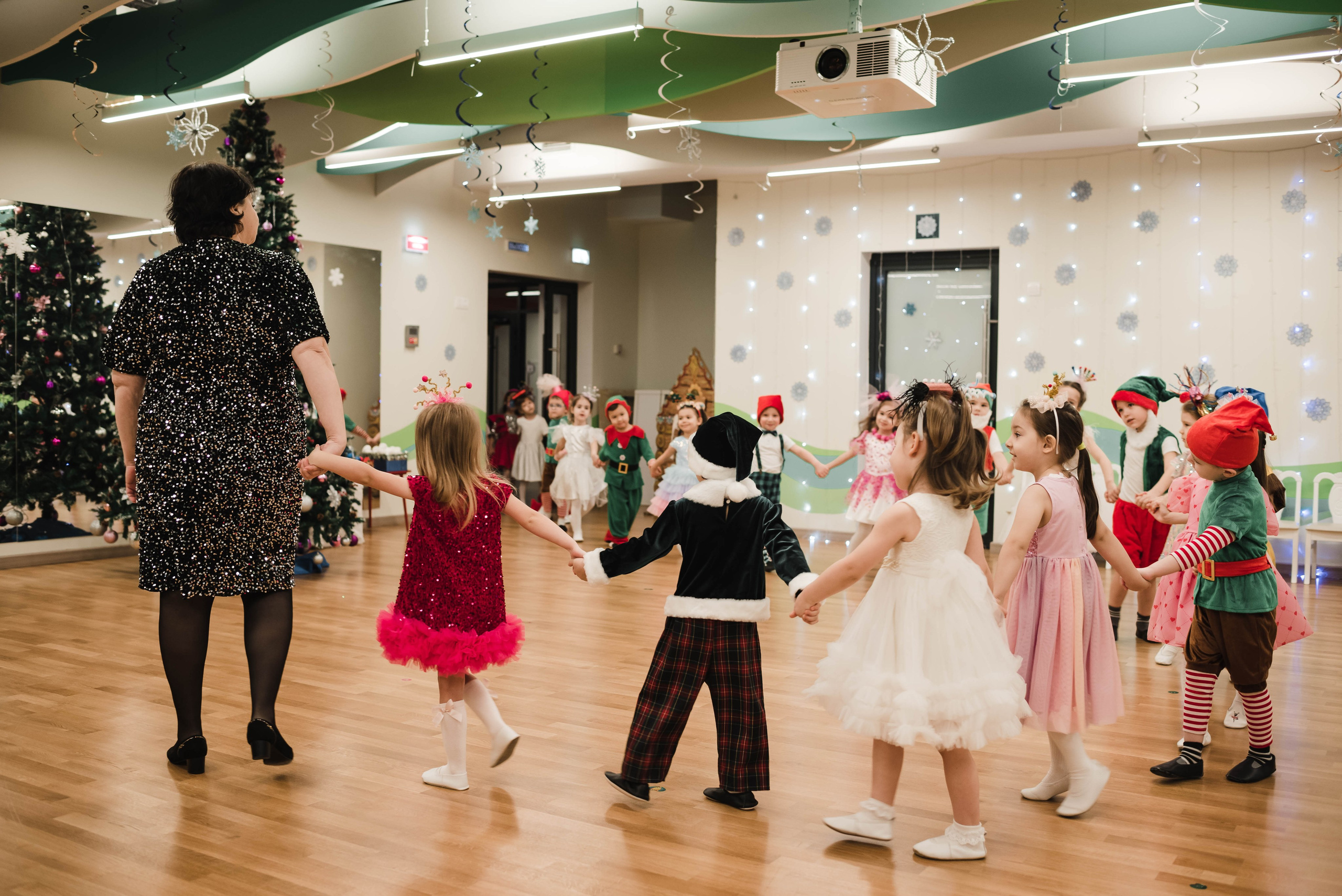 Детский садик Новый год. Фотограф в Москве новорожденные свадьбы семьи Дарья Ларионова