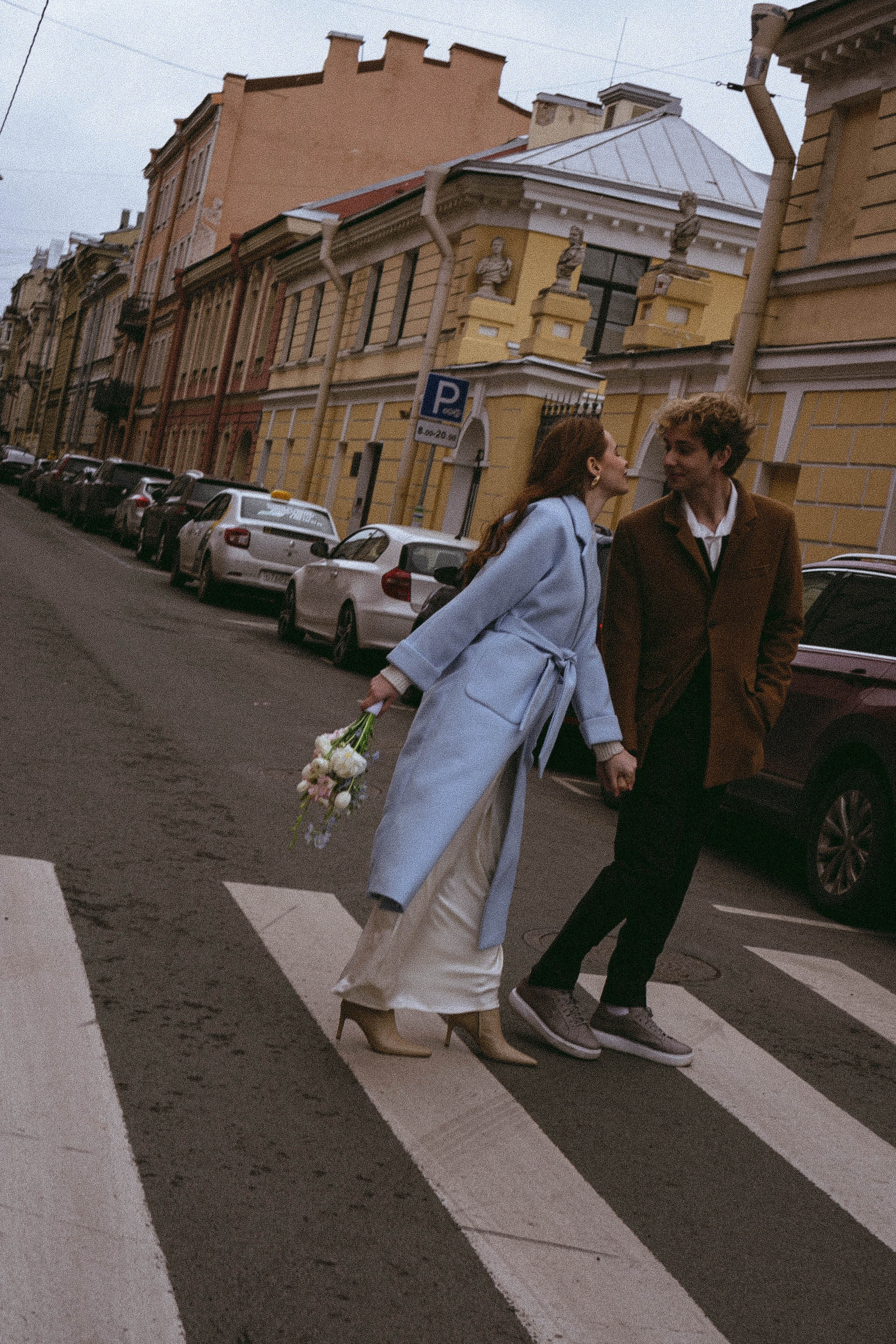 СВАДЕБНАЯ СЬЕМКА В ОТЕЛЕ. СБОРЫ ЖЕНИХА И НЕВЕСТЫ И ТАКЖЕ ТОР И ПОДГОТОВКА К ПРОГУЛКЕ И ПРОГУЛКА ПО ПЕТРОГРАДКЕ. Профессиональный фотограф, Санкт-Петербург — Виктория Богомолова