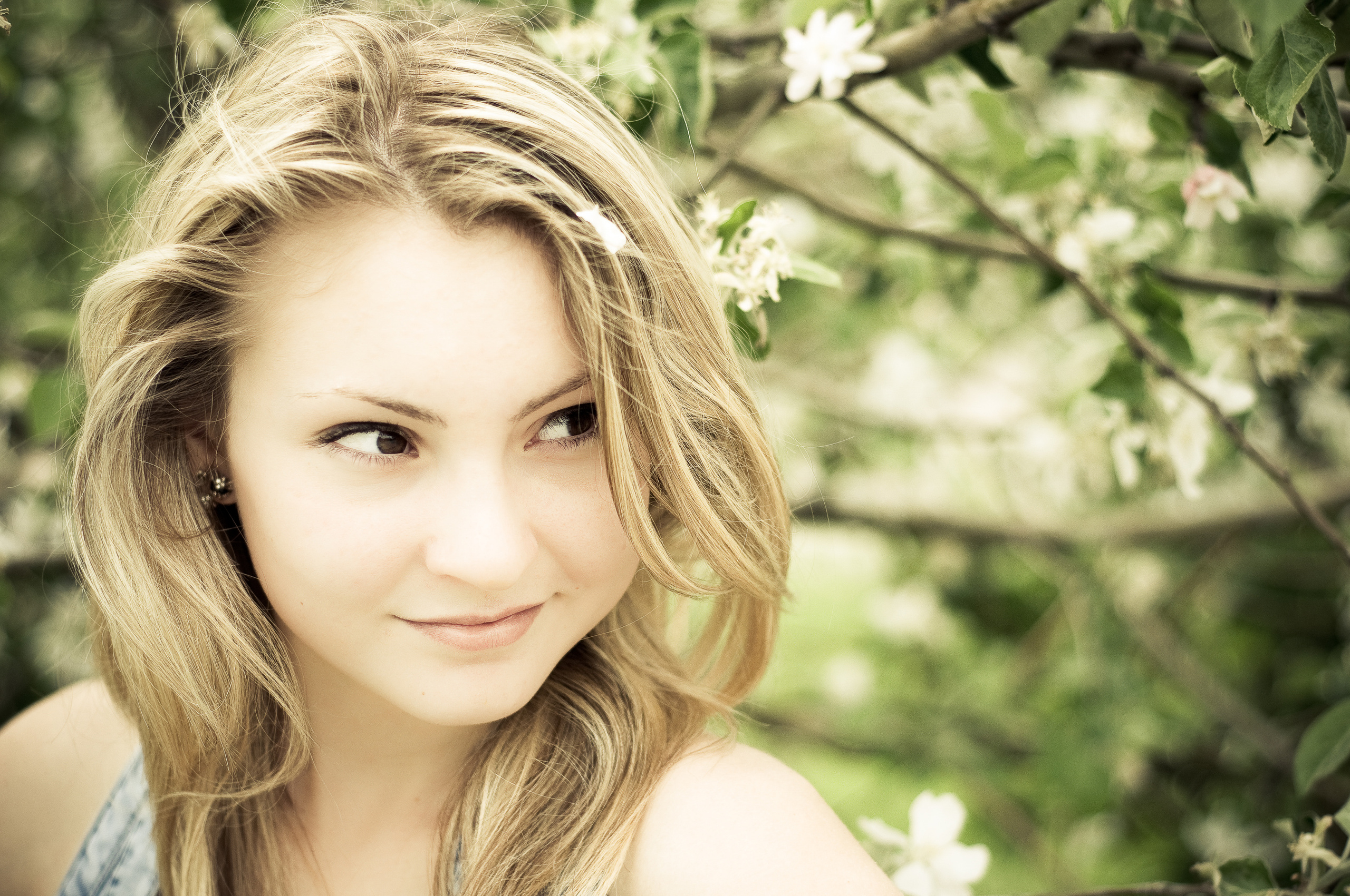 Девушка в парке