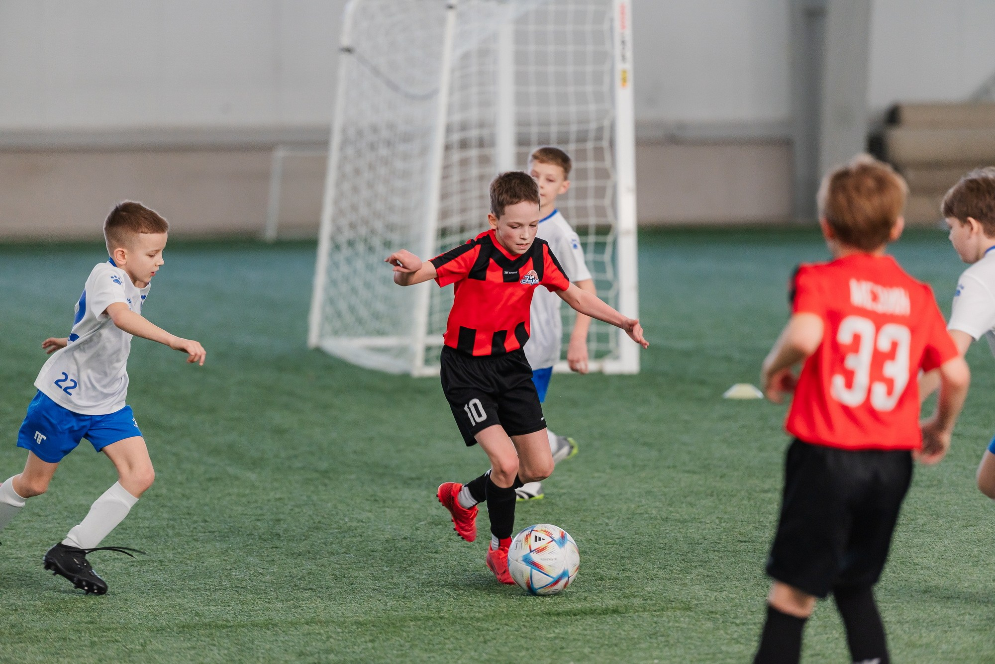 Детский турнир по футболу KAMILOV CUP-2024. Свадебный и репортажный фотограф Никита Сницарев в Барнауле