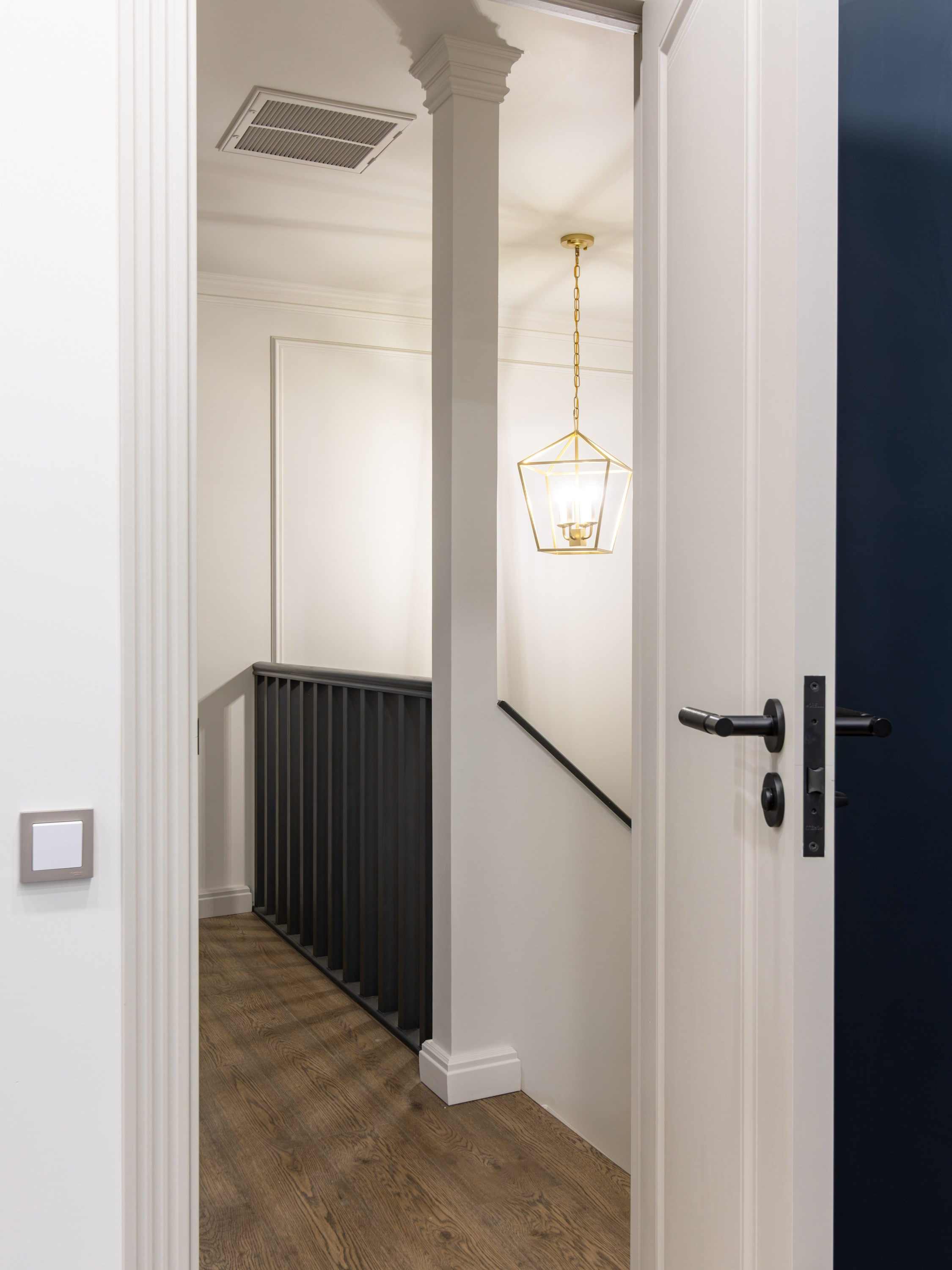 Таунхауз дизайнера Олеси Тищенко, 2026. Интерьерный фотограф в Санкт-Петербурге