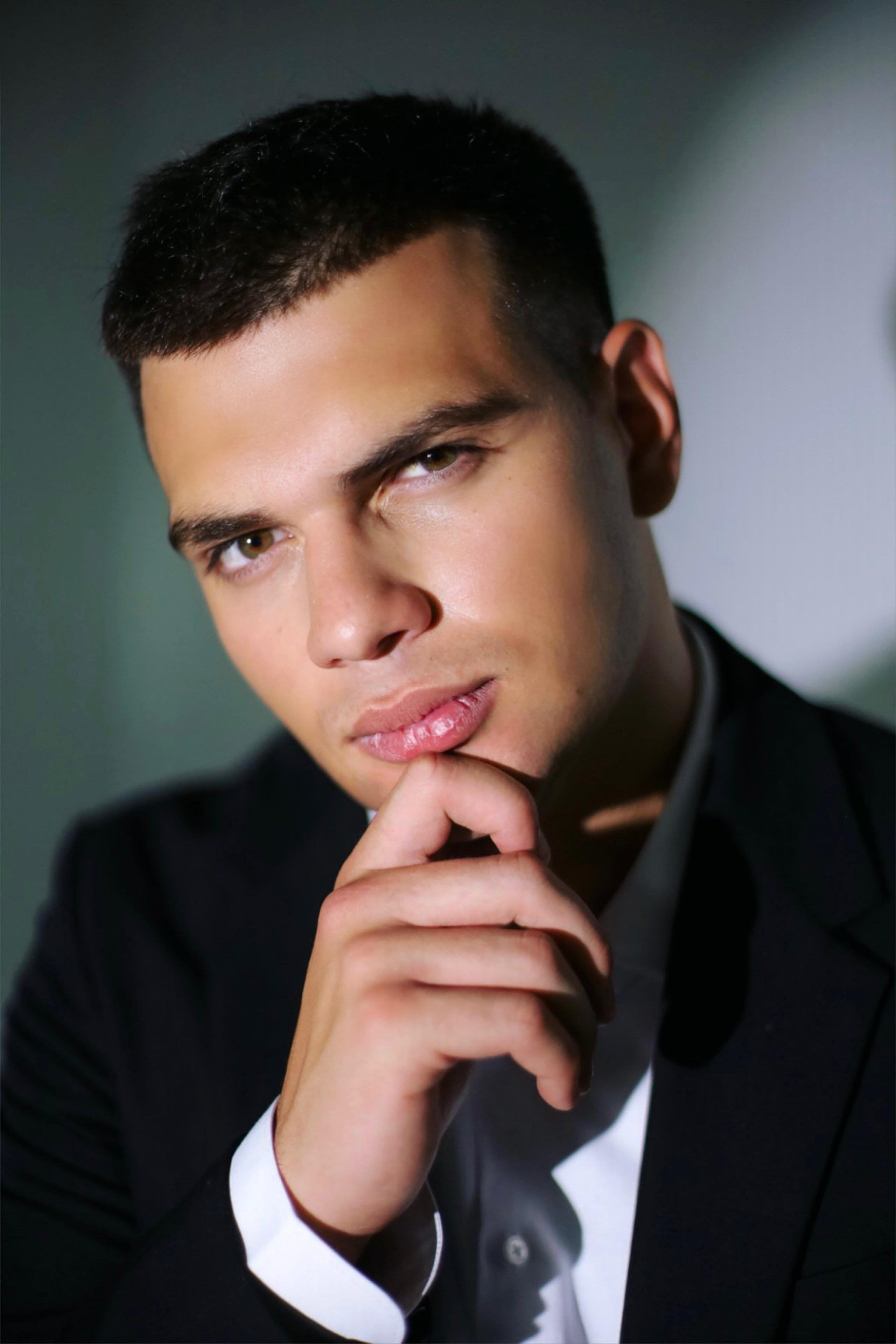 Даниэл.Wood Studio. Главная