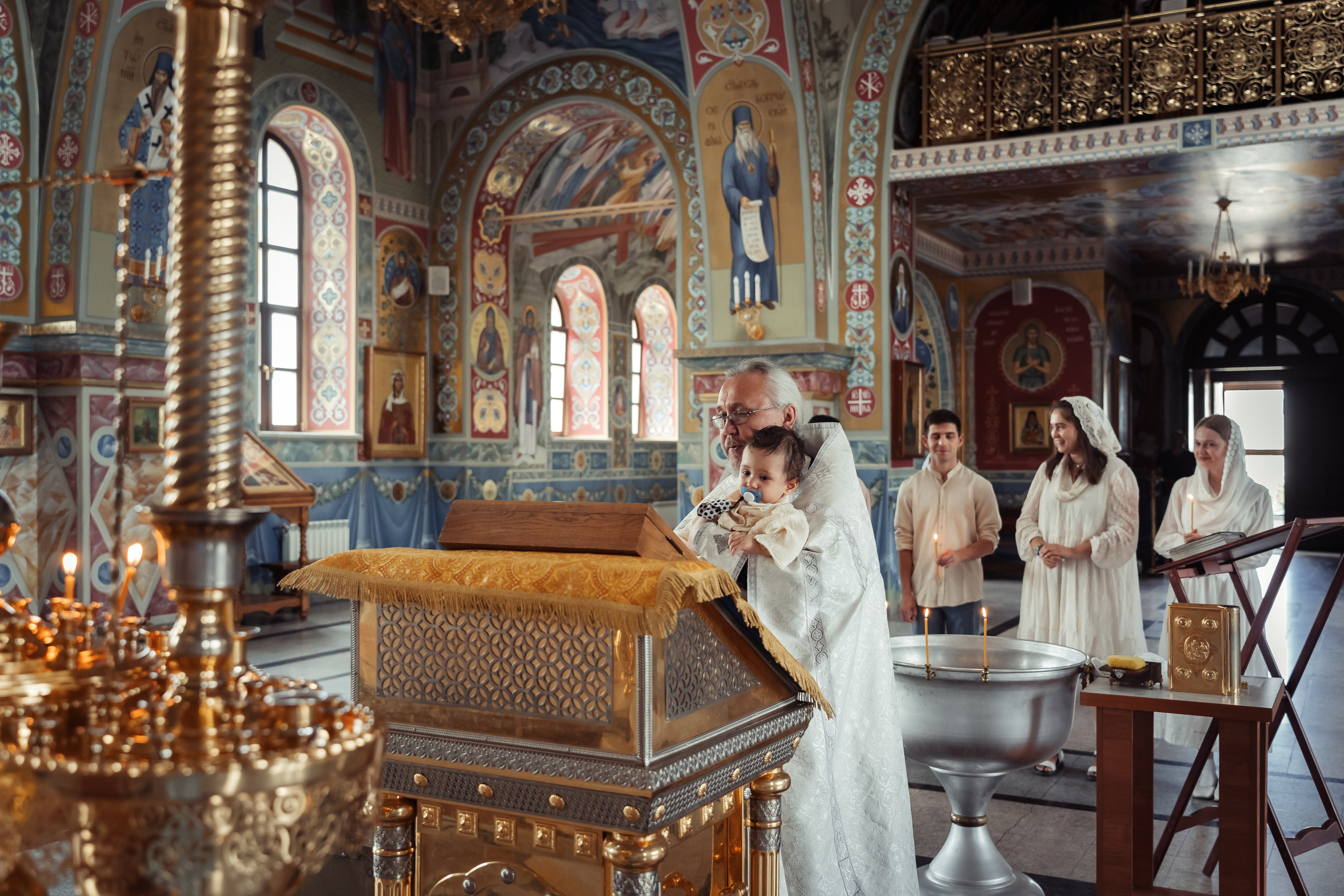 Фотограф крестин в церкви Всецарица