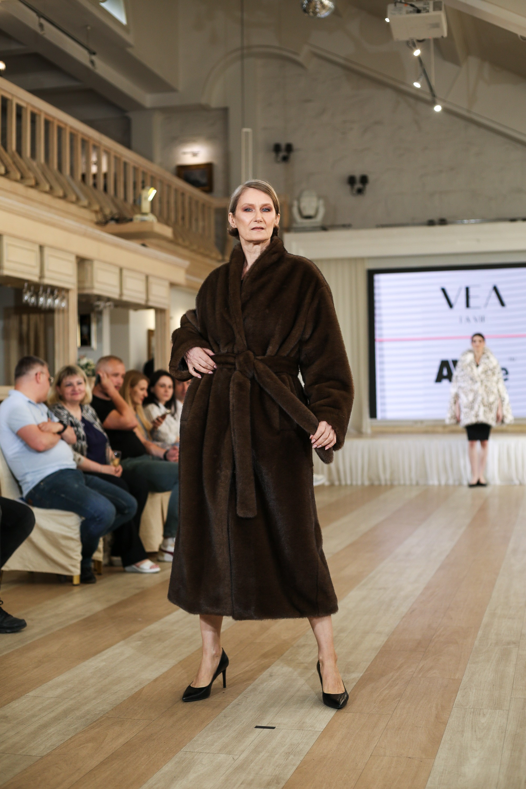 Модный показ в Paradise. Портретный и репортажный фотограф. Мыльников Илья