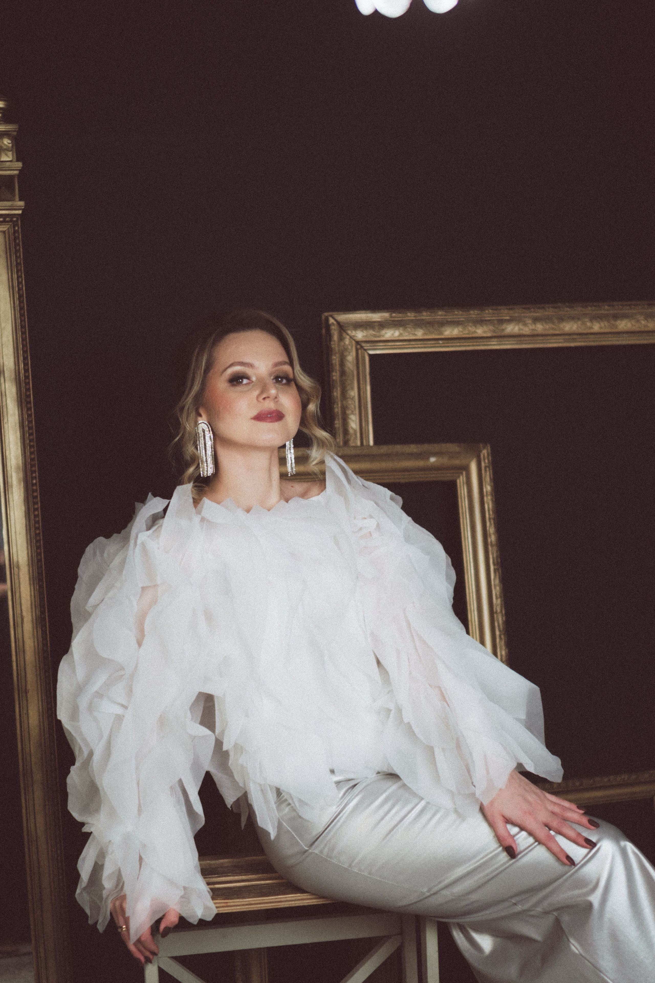 НОВОГОДНЯЯ ФОТОСЕСИИЯ В СТУДИИ ДЛЯ ДЕВУШКИ И ПРОГУЛКА ПО ЧЕРНЫШЕВСКОЙ. Профессиональный фотограф, Санкт-Петербург — Виктория Богомолова