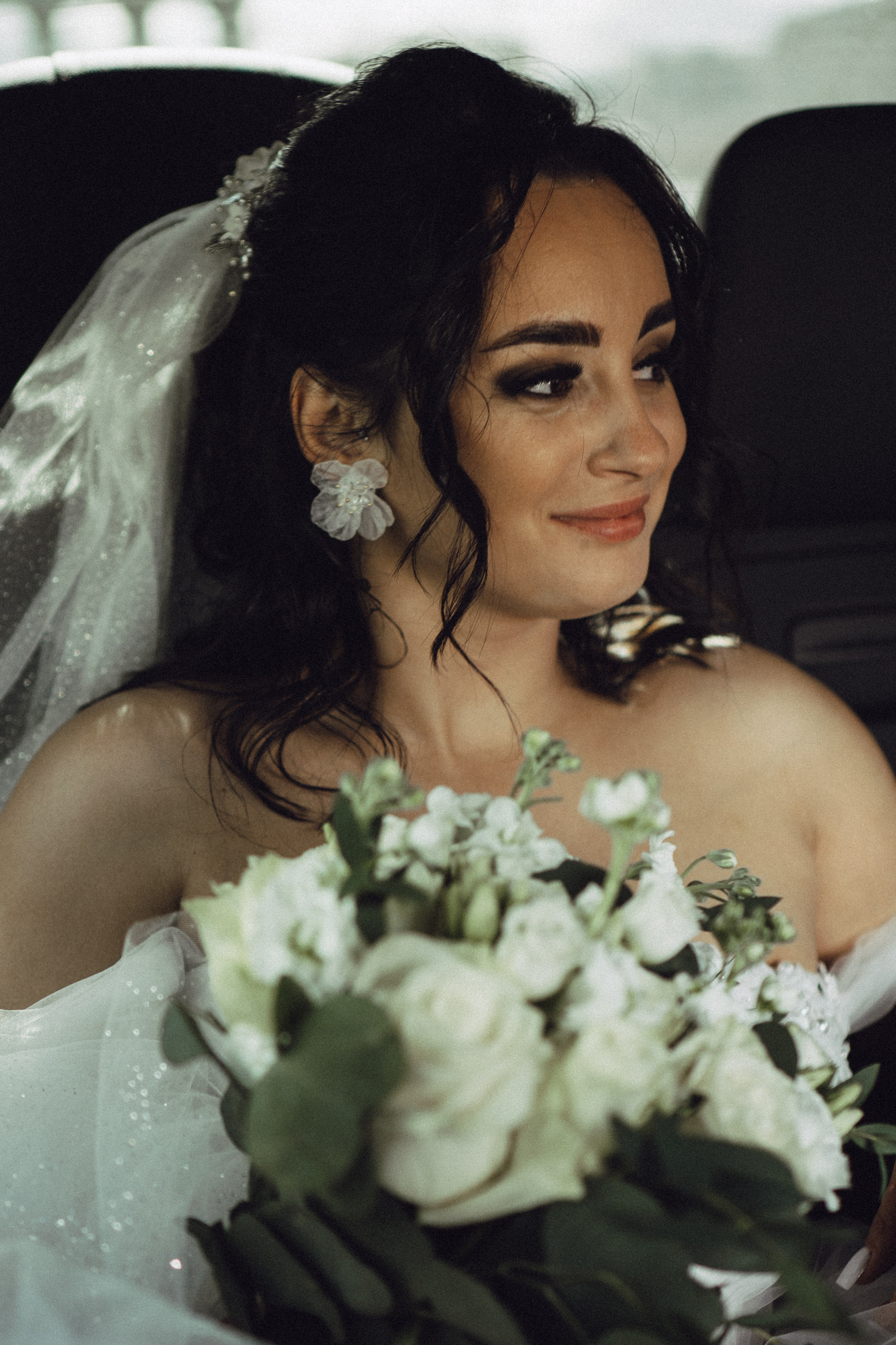 СВАДЕБНАЯ ПРОГУЛКА РЕСТОРАН МЫ ЖЕ НА ТЫ И ФОТОСЕССИИЯ С АВТОМОБИЛЕМ. Профессиональный фотограф, Санкт-Петербург — Виктория Богомолова