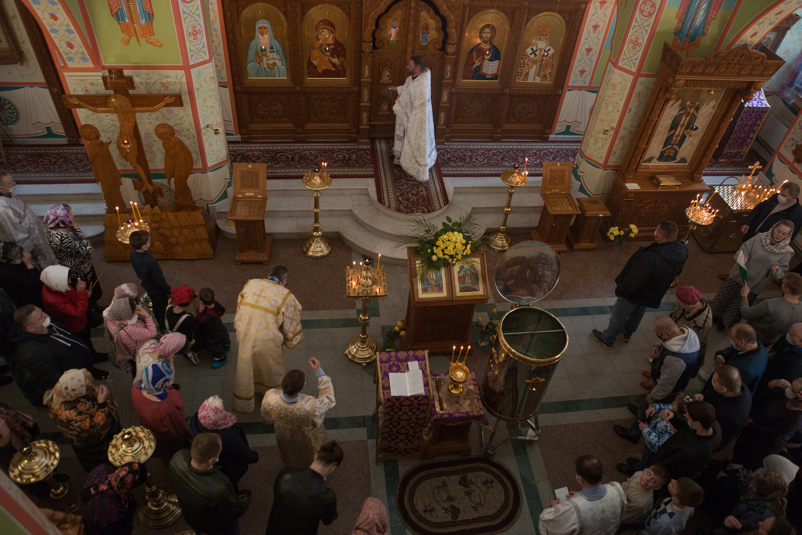 ПРАЗДНИК ВХОДА ГОСПОДНЯ В ИЕРУСАЛИМ храм свт. Луки Крымского. Фотограф на крестины