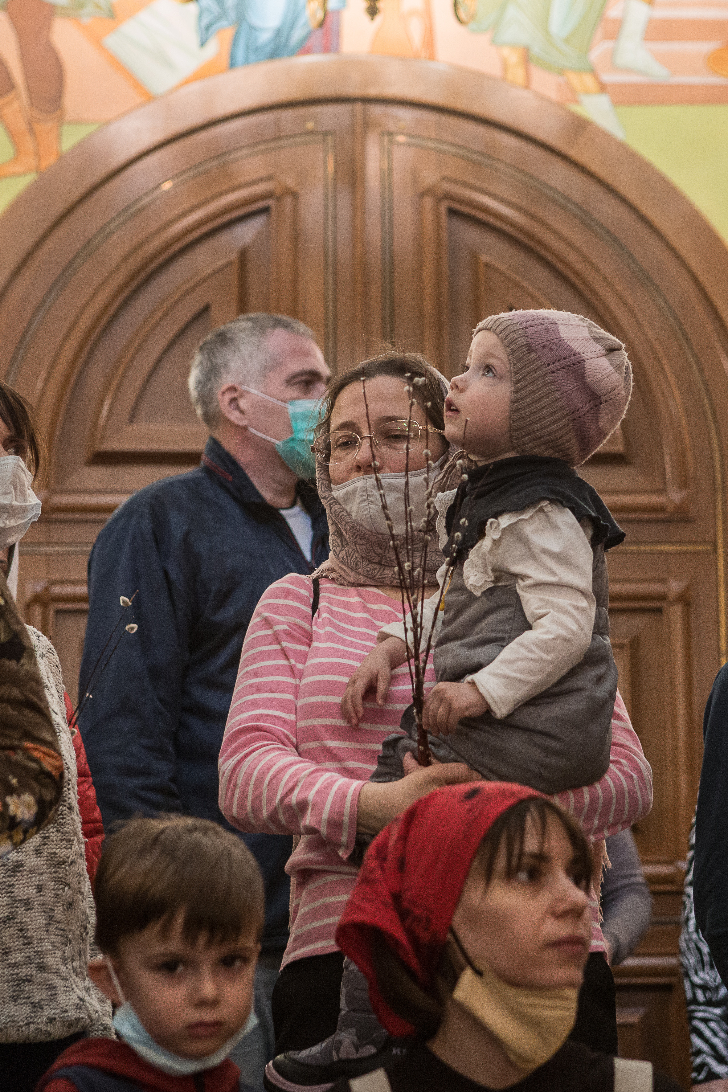 ПРАЗДНИК ВХОДА ГОСПОДНЯ В ИЕРУСАЛИМ храм свт. Луки Крымского. Фотограф на крестины