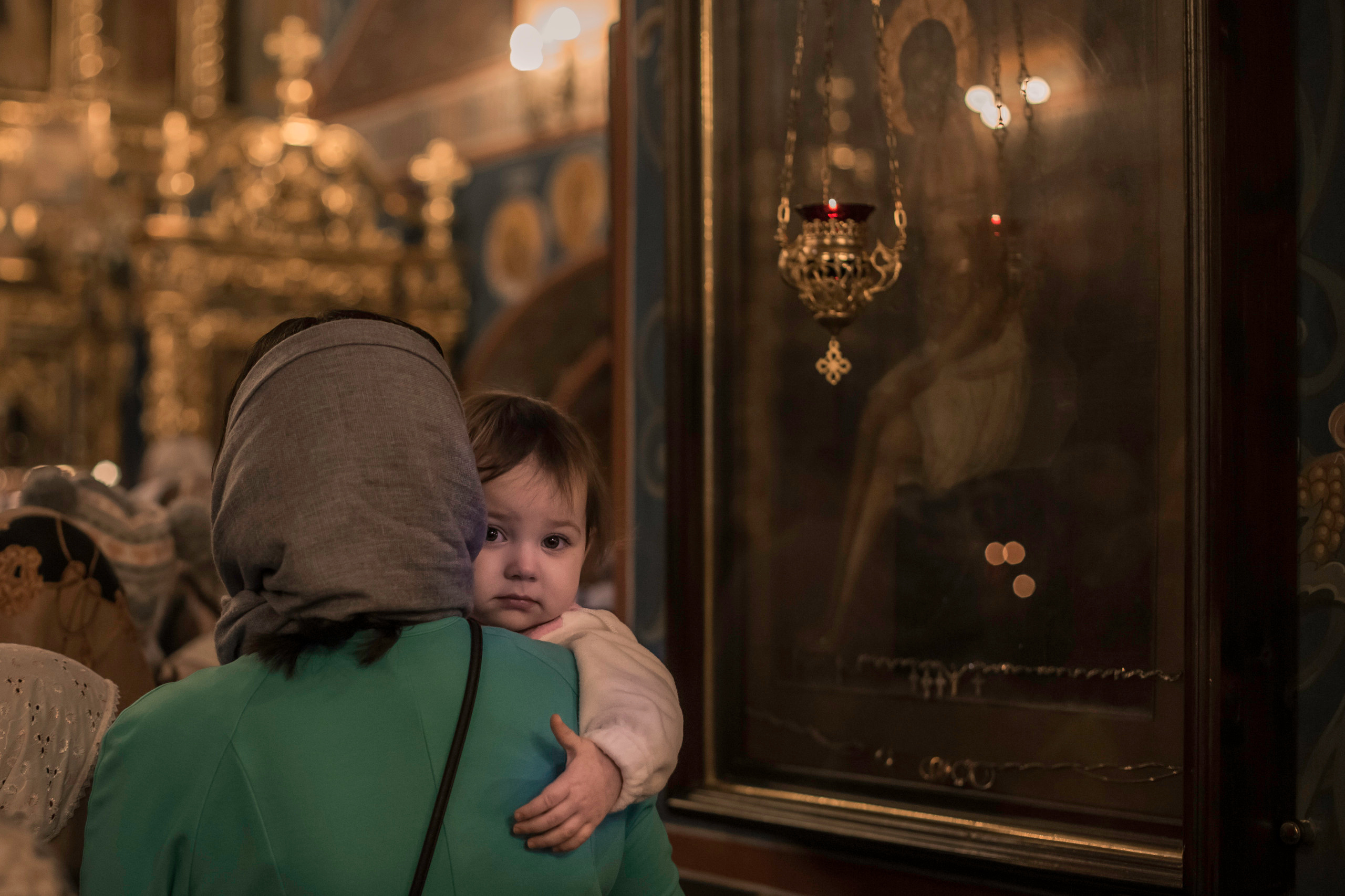 ДЕТИ В ХРАМЕ. Фотограф на крестины