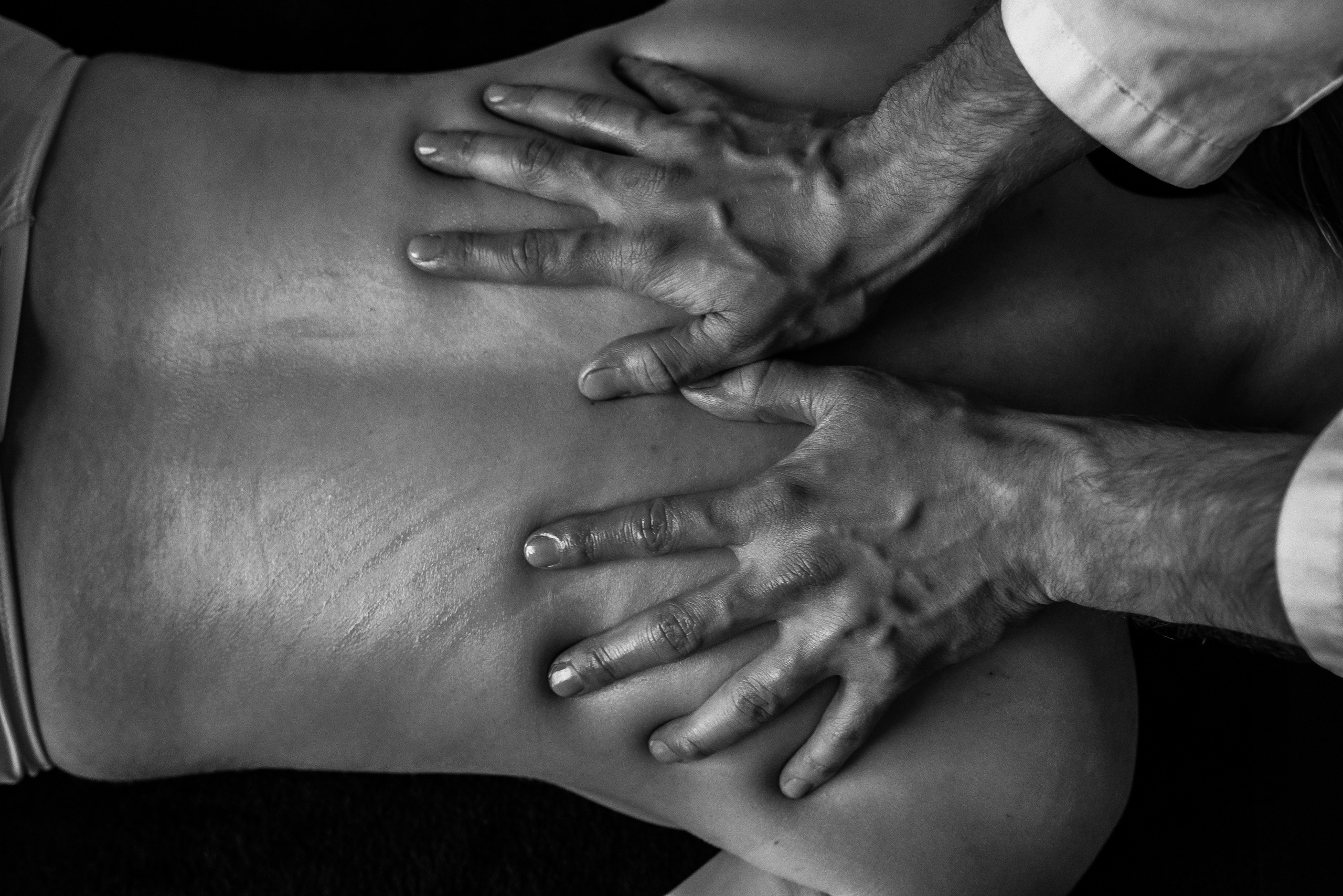 Массажный салон. Для тех, кто не ждёт удачи, а создаёт её. Каждая фотосессия — это твой момент, твой стиль, твой успех. 📸