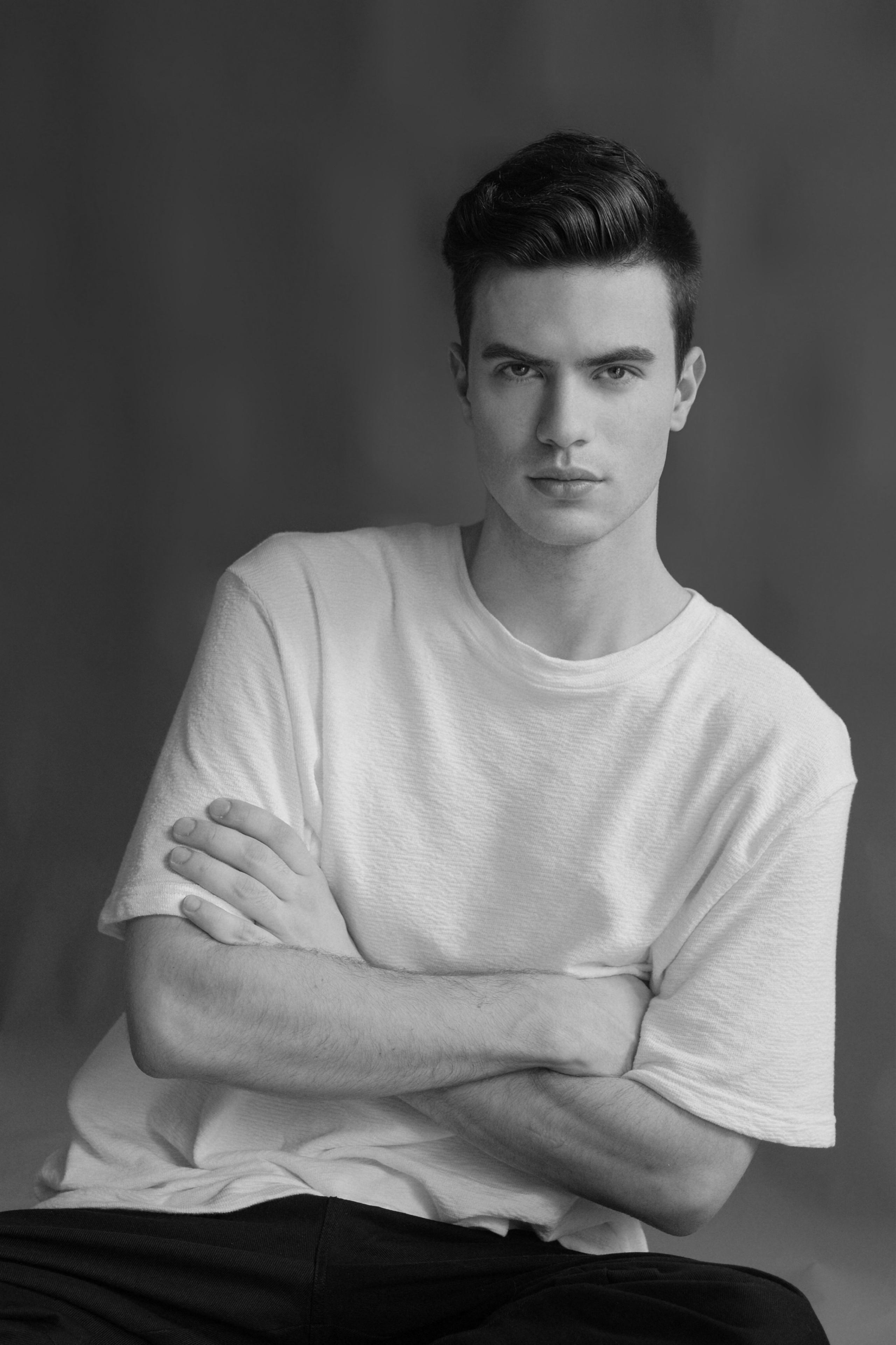 Артём. DEWA | фотостудия для маркетплейсов